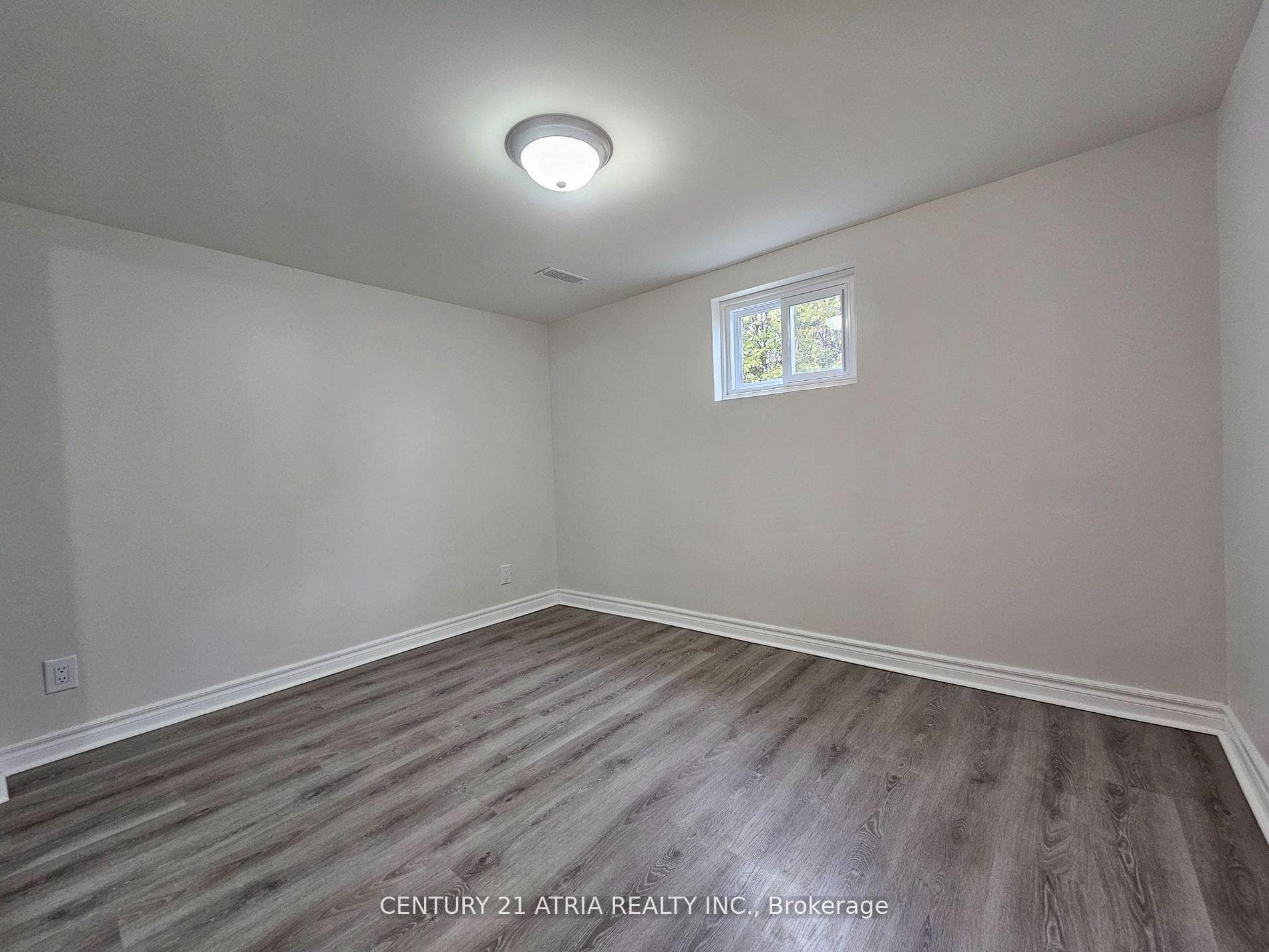 733 Balaton Avenue Unit Lower photo 8