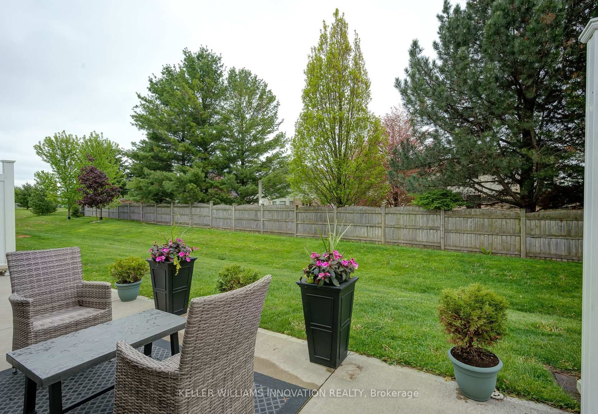 51 Devon Drive photo 38