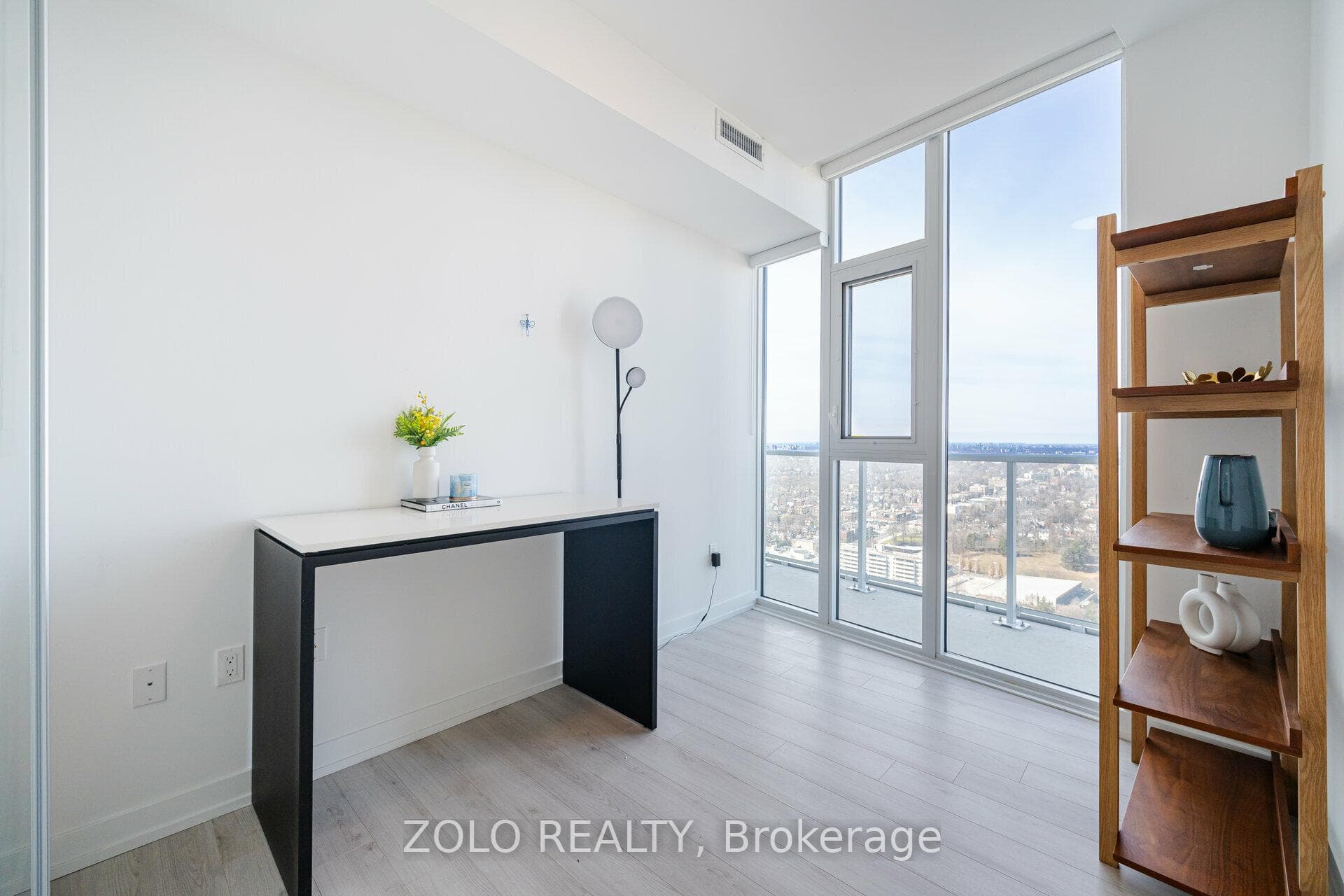 33 Helendale Avenue Unit 3104 photo 18