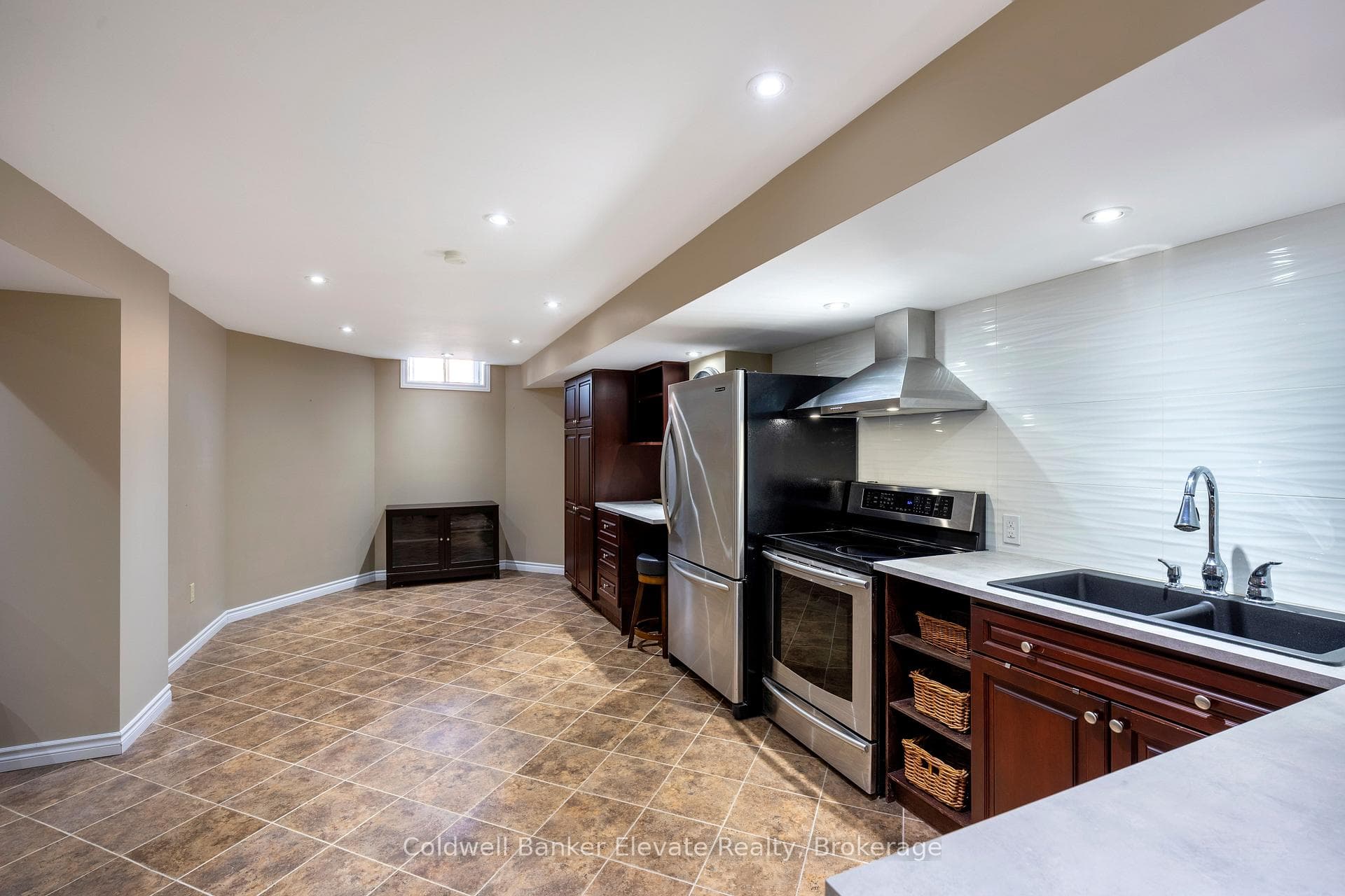 39 Treanor Crescent photo 36