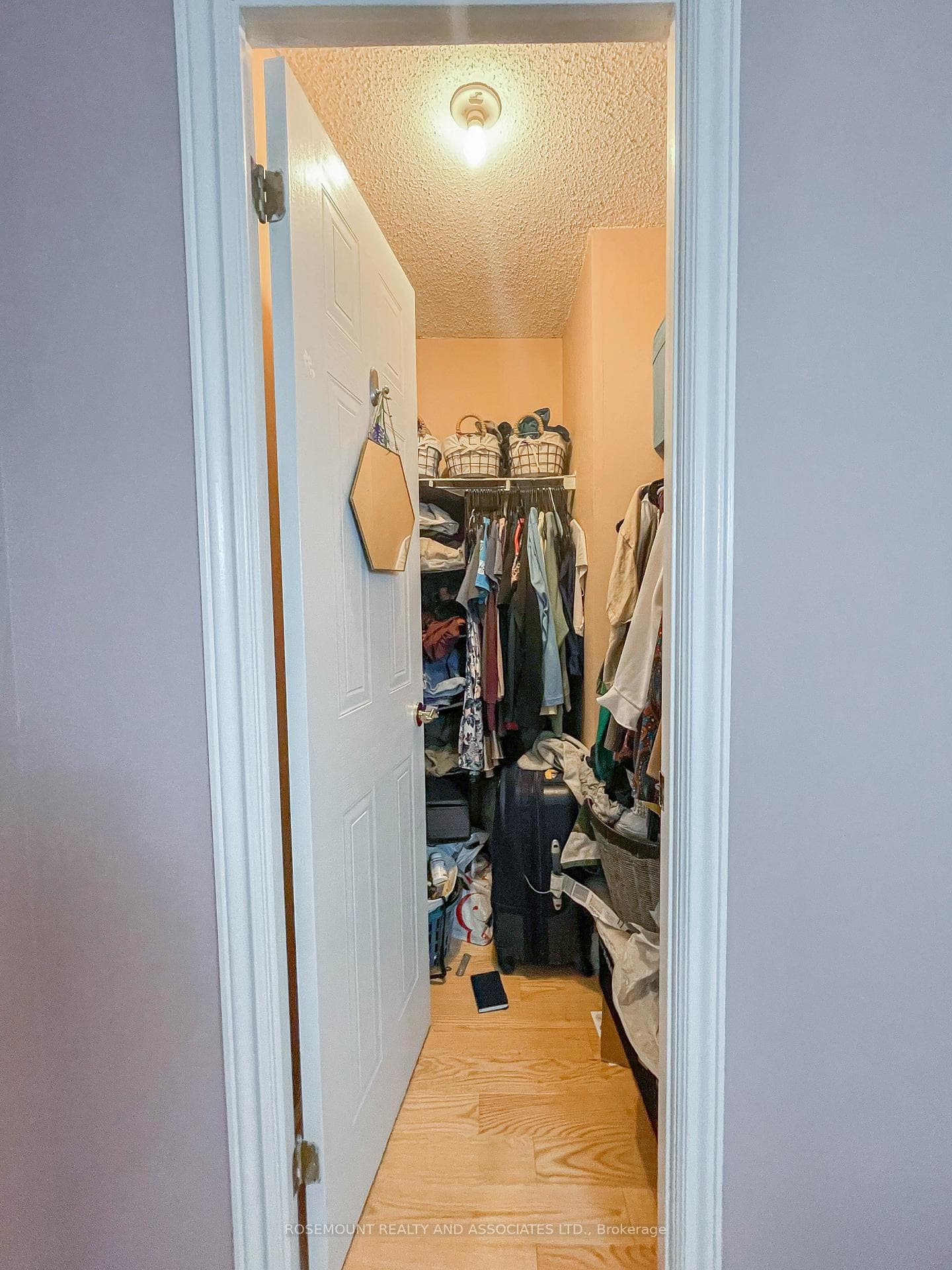 105 Victoria Street Unit 809 photo 12