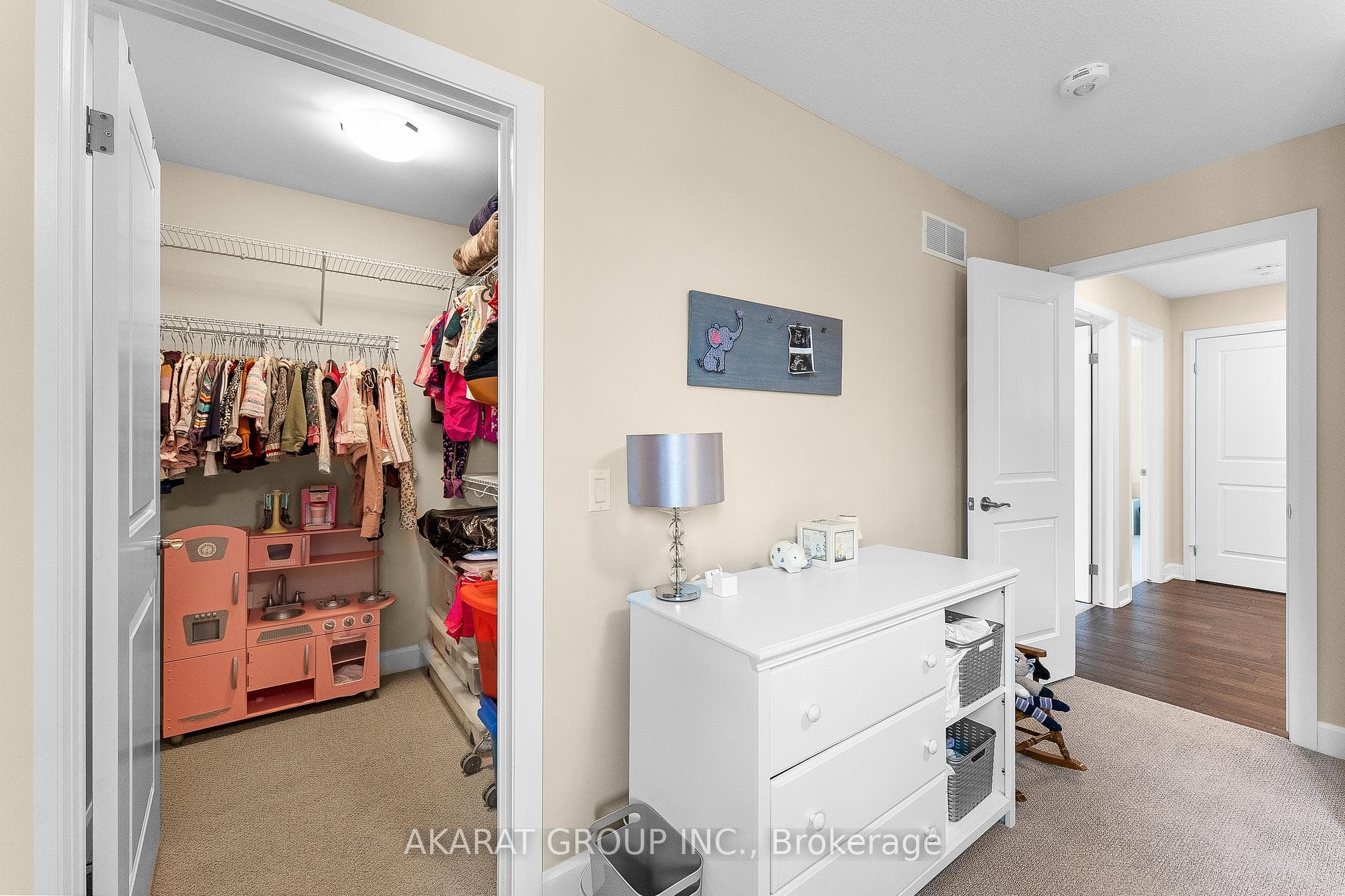 5 Hopkins Street photo 34