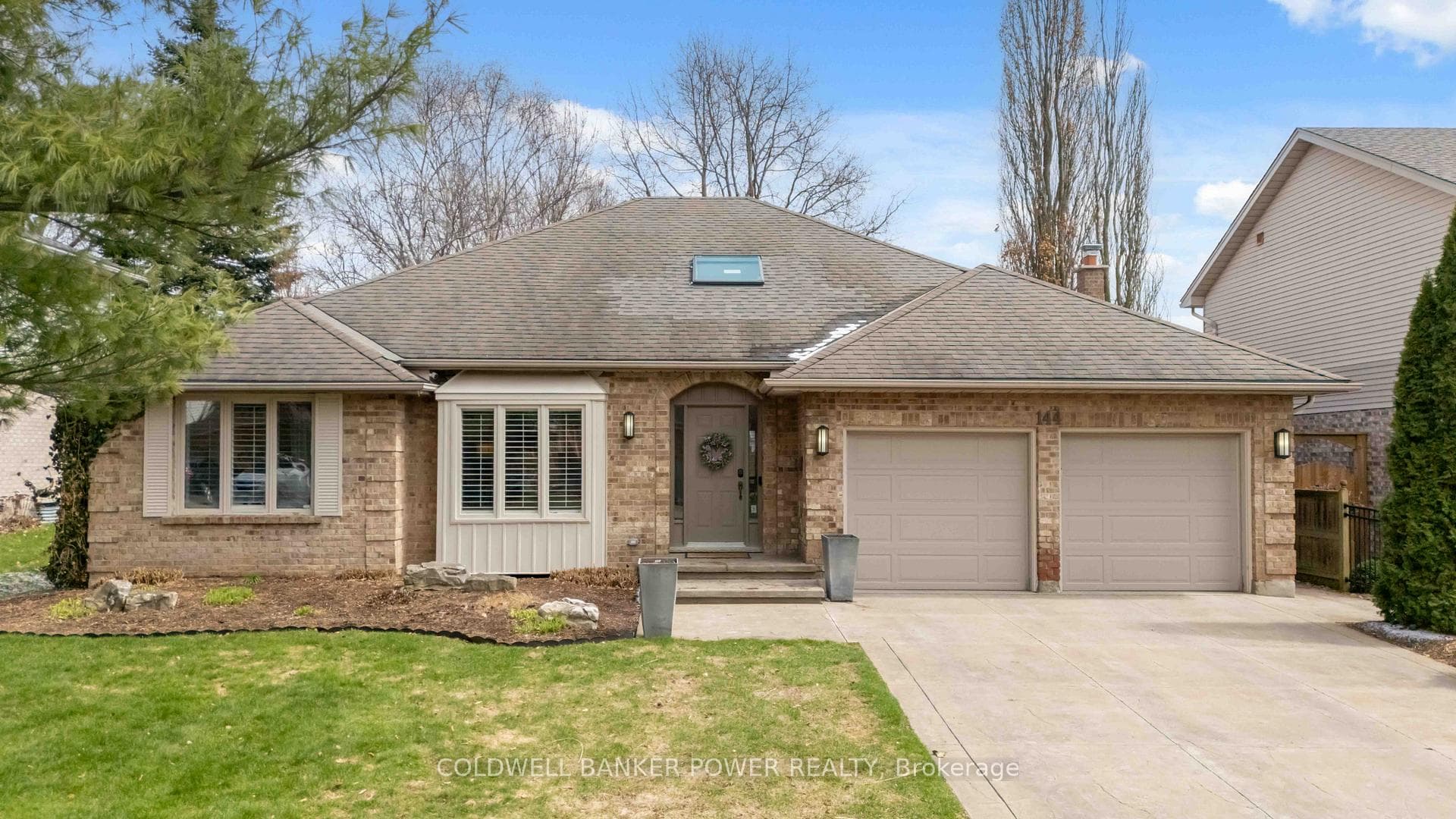 144 Jennifer Crescent photo 1