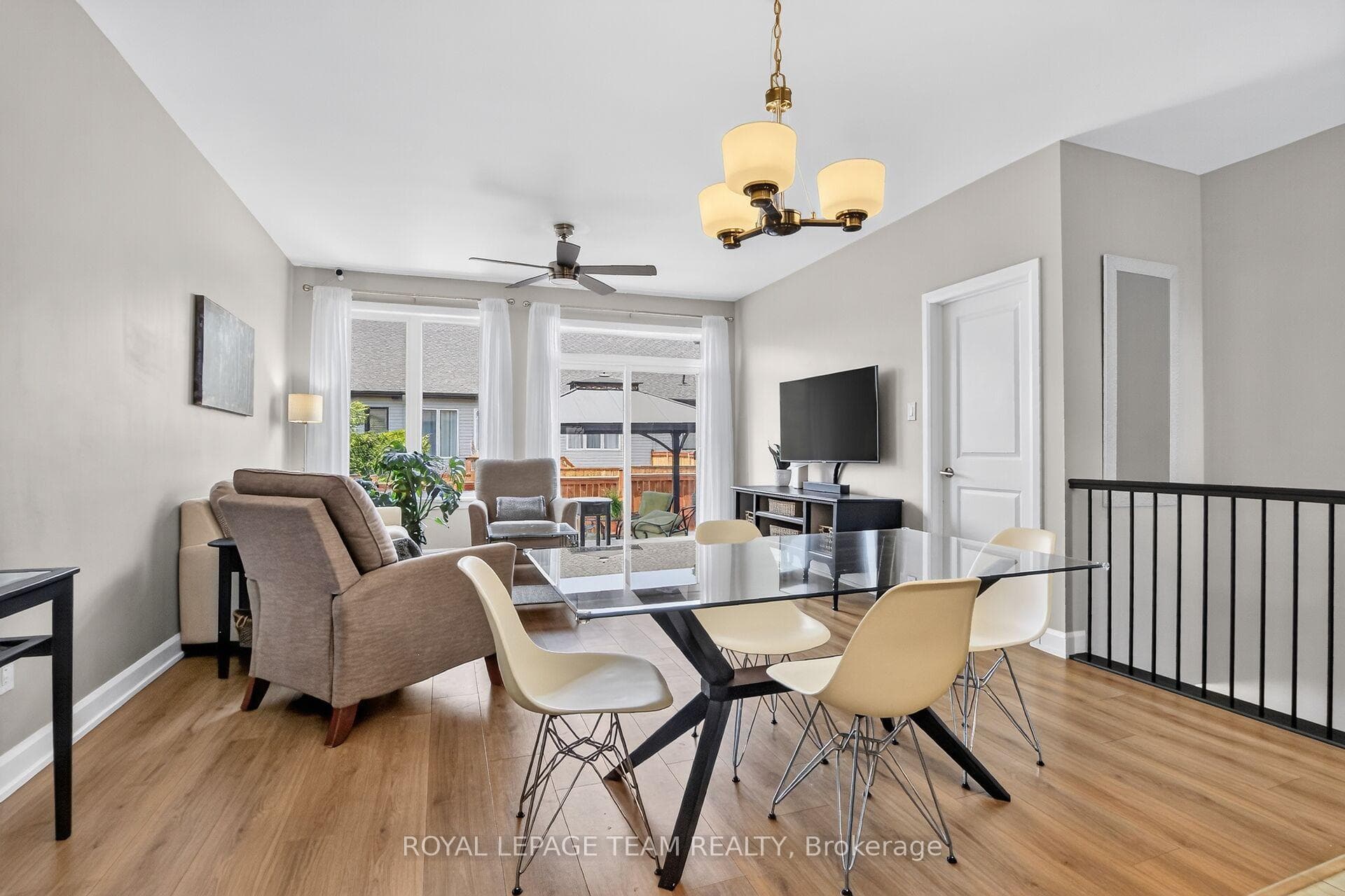Durable and pet friendly vinyl flooring