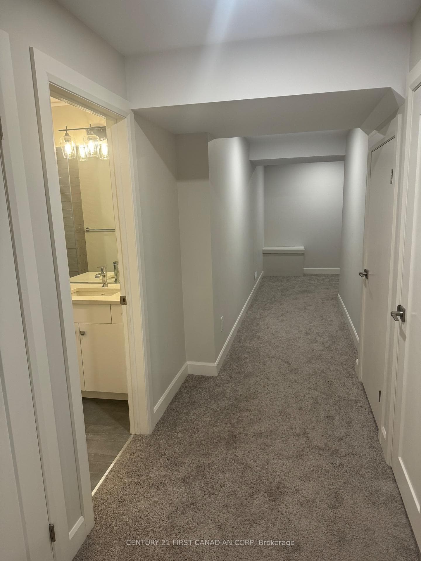 2358 Fair Oaks Boulevard photo 9