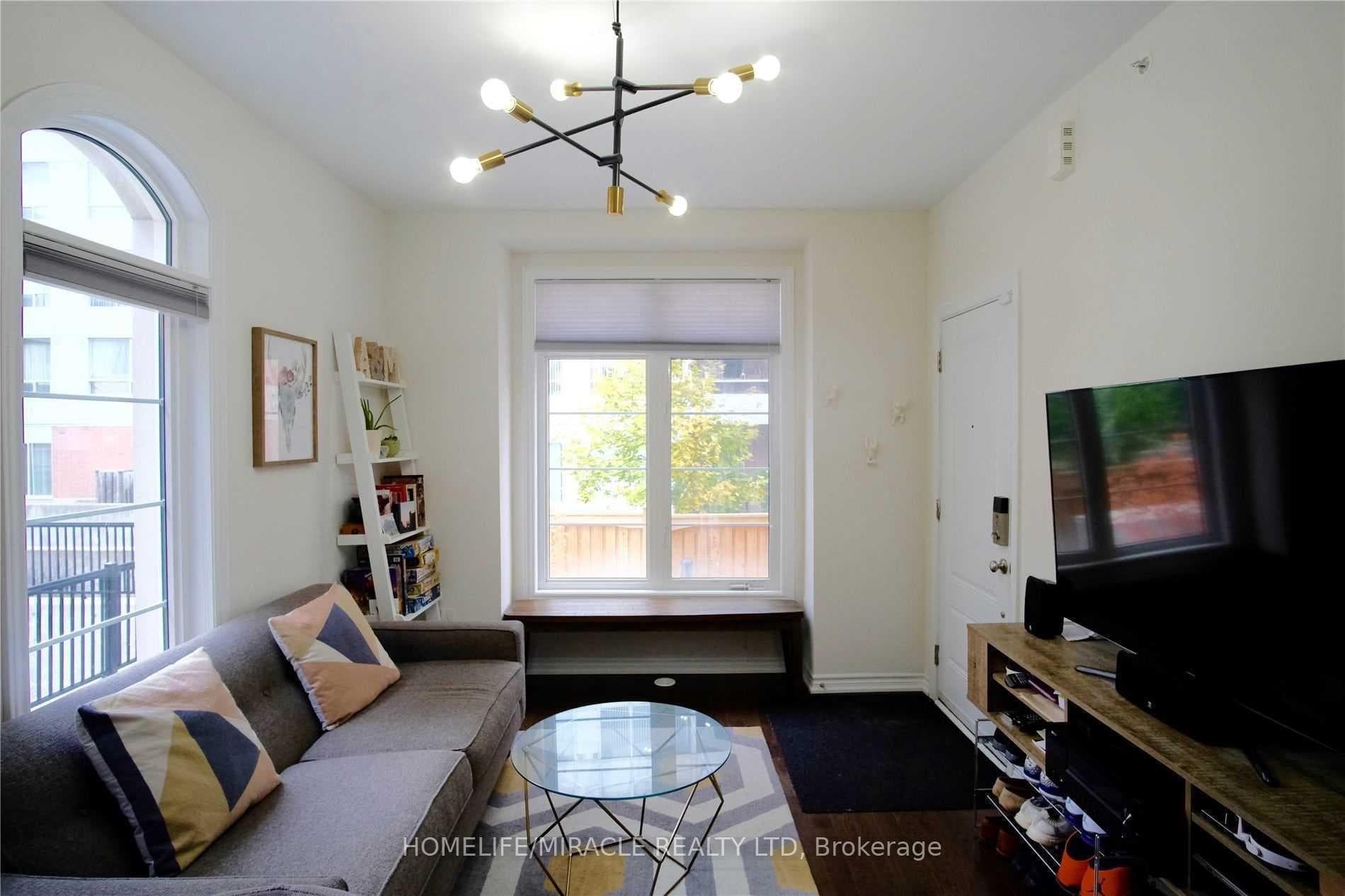 39 Drewry Avenue Unit 36 photo 2