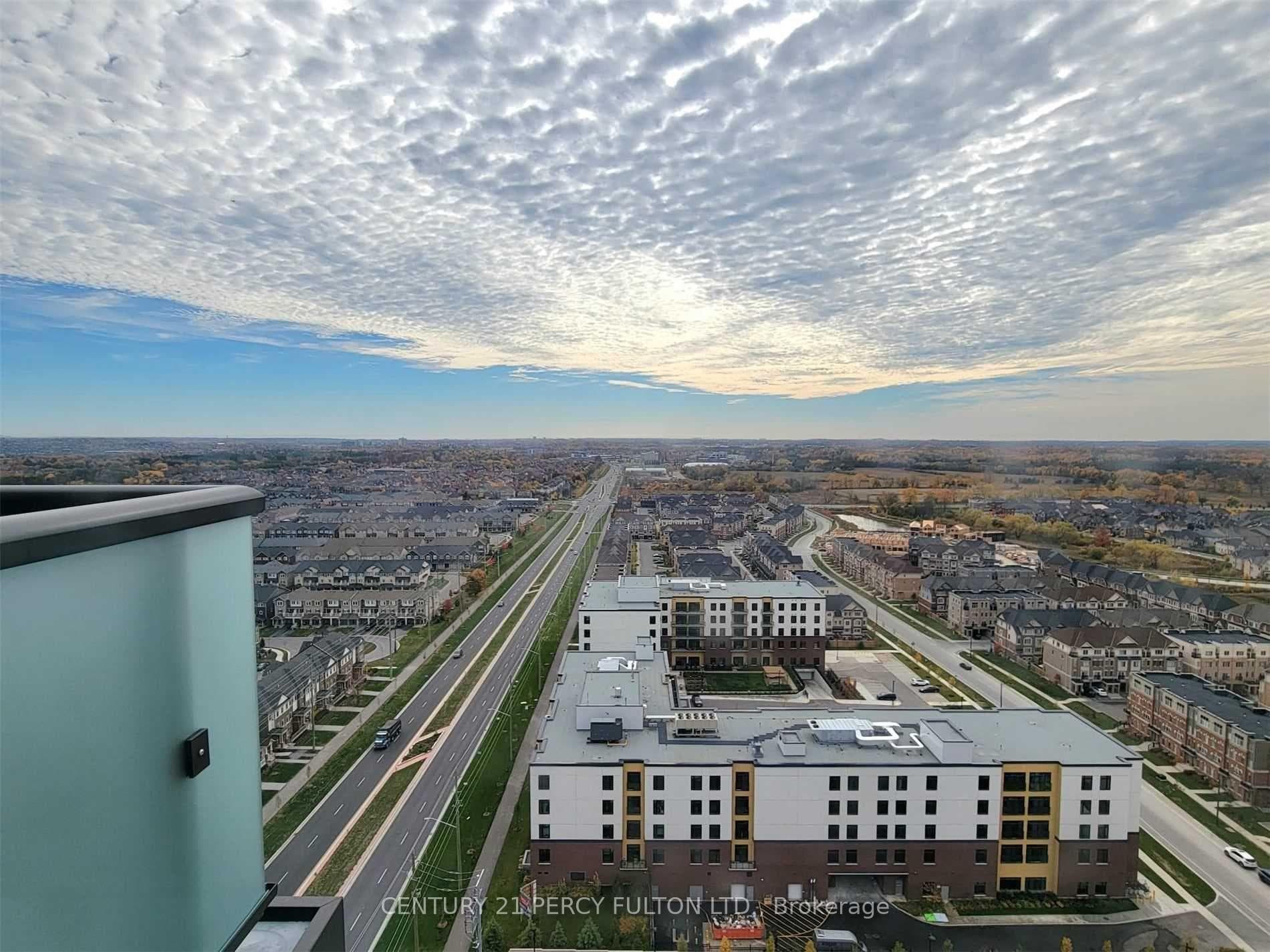 2550 Simcoe Street Unit 2217 photo 25