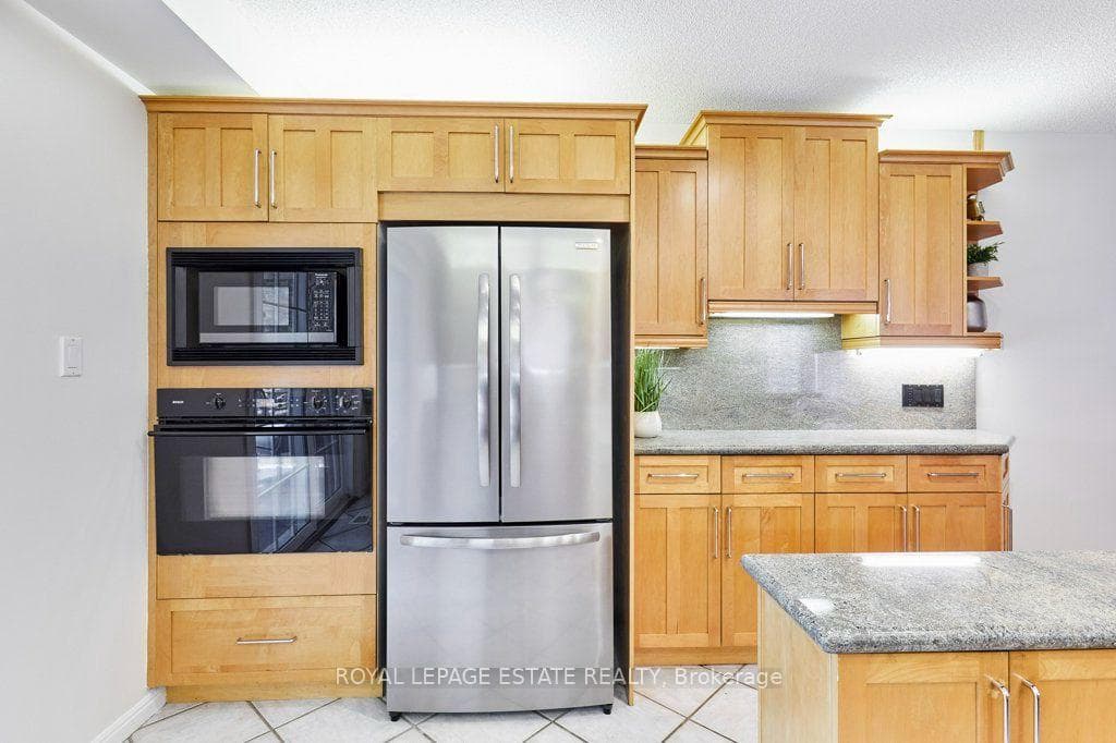 Built in oven and Microwave