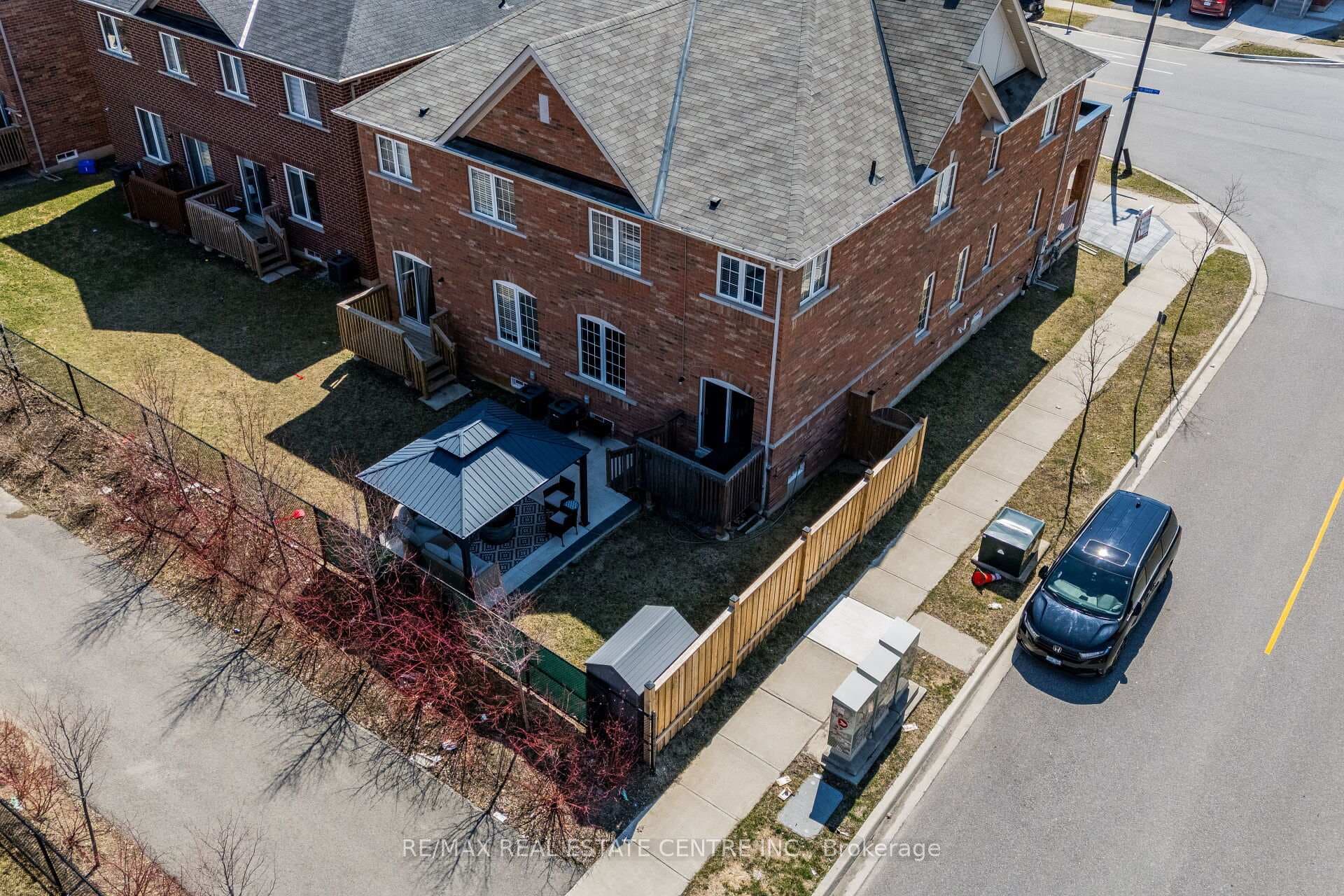 1067 Urell Way photo 49