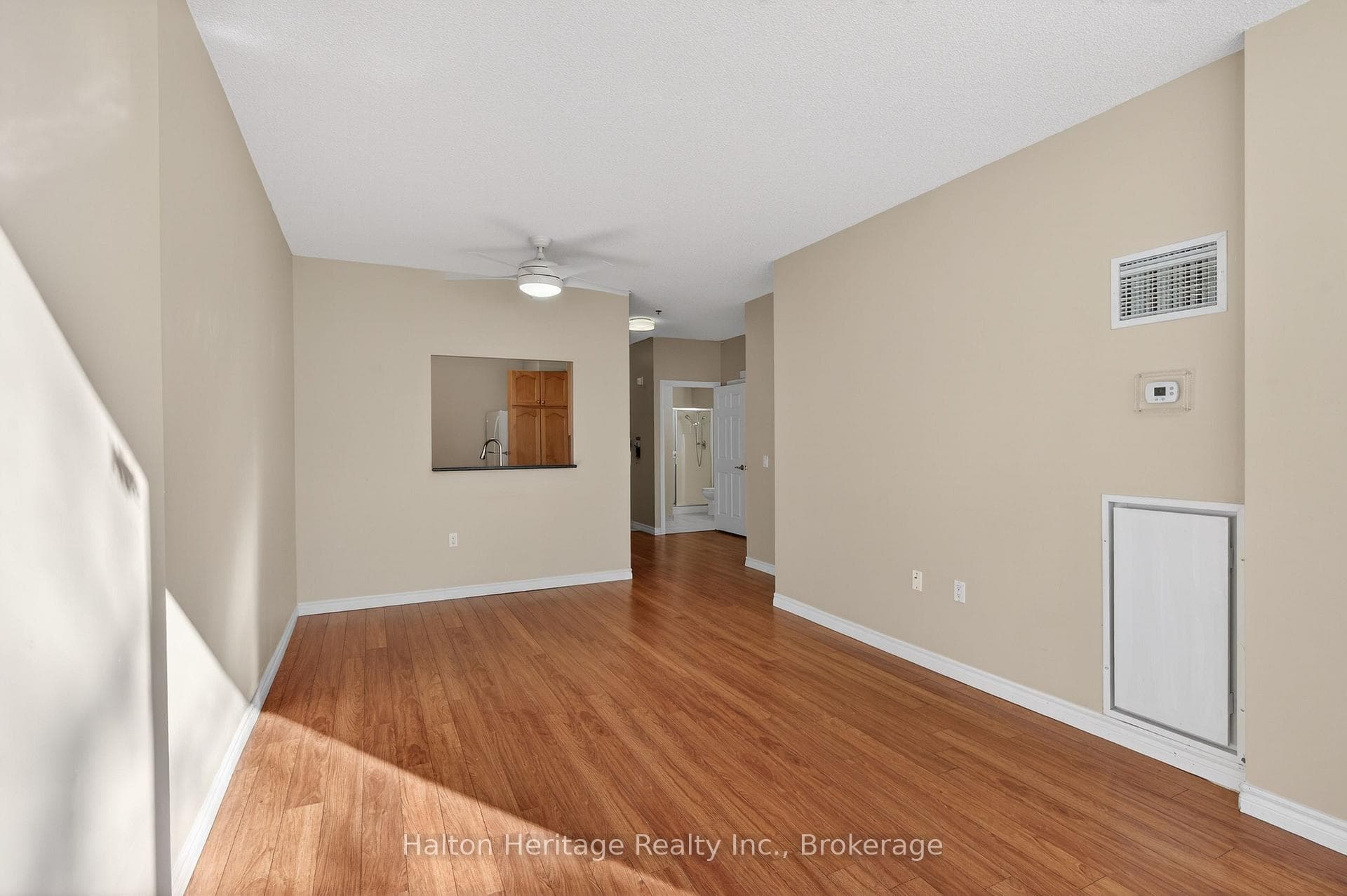 100 Burloak Drive Unit 1105 photo 13