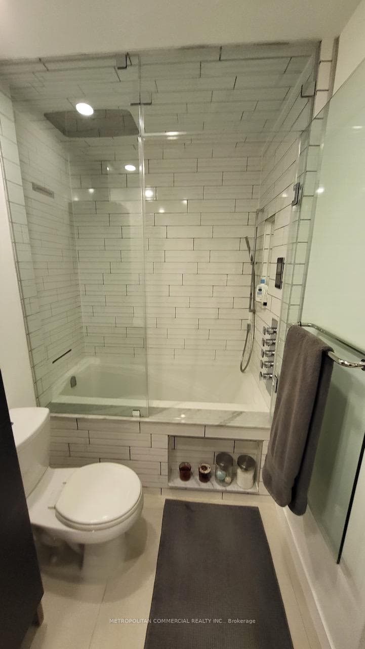 170 Sumach Street Unit 2212 photo 13