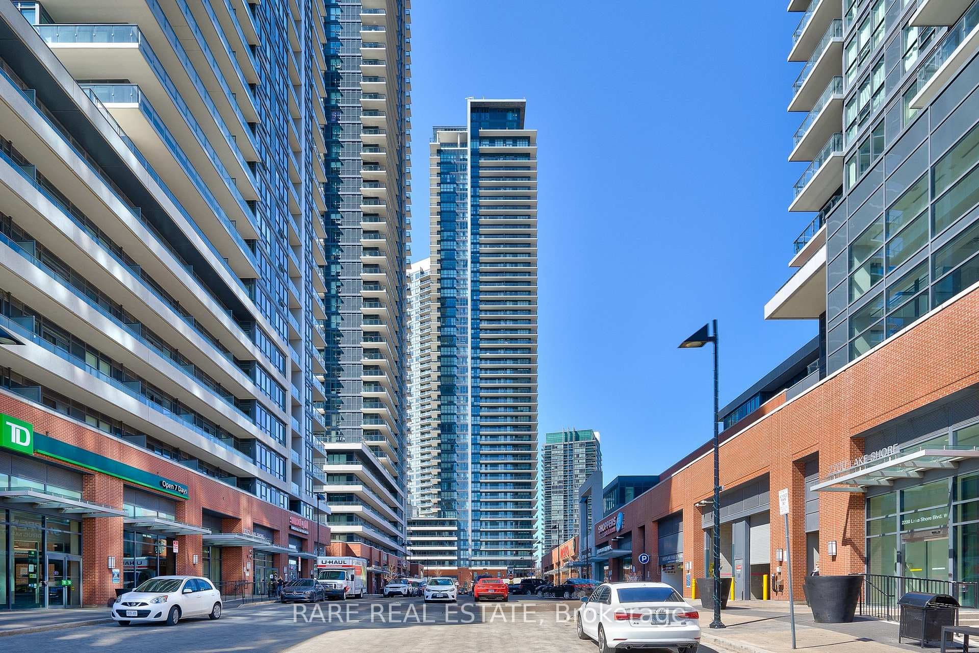 10 PARK LAWN Road Unit 1407 photo 18