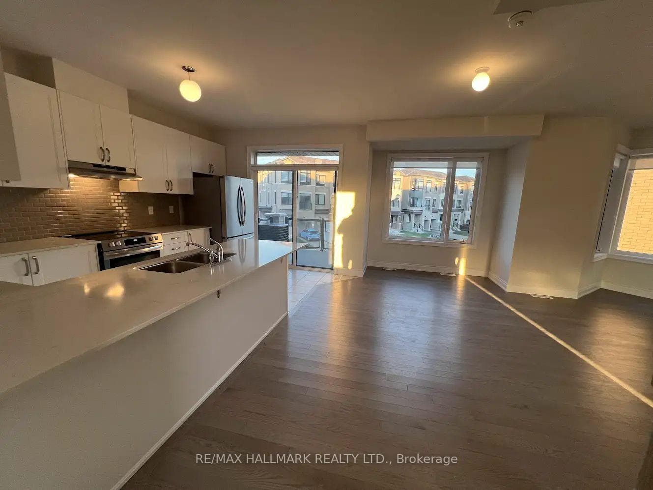 111 Tennant Circle photo 14
