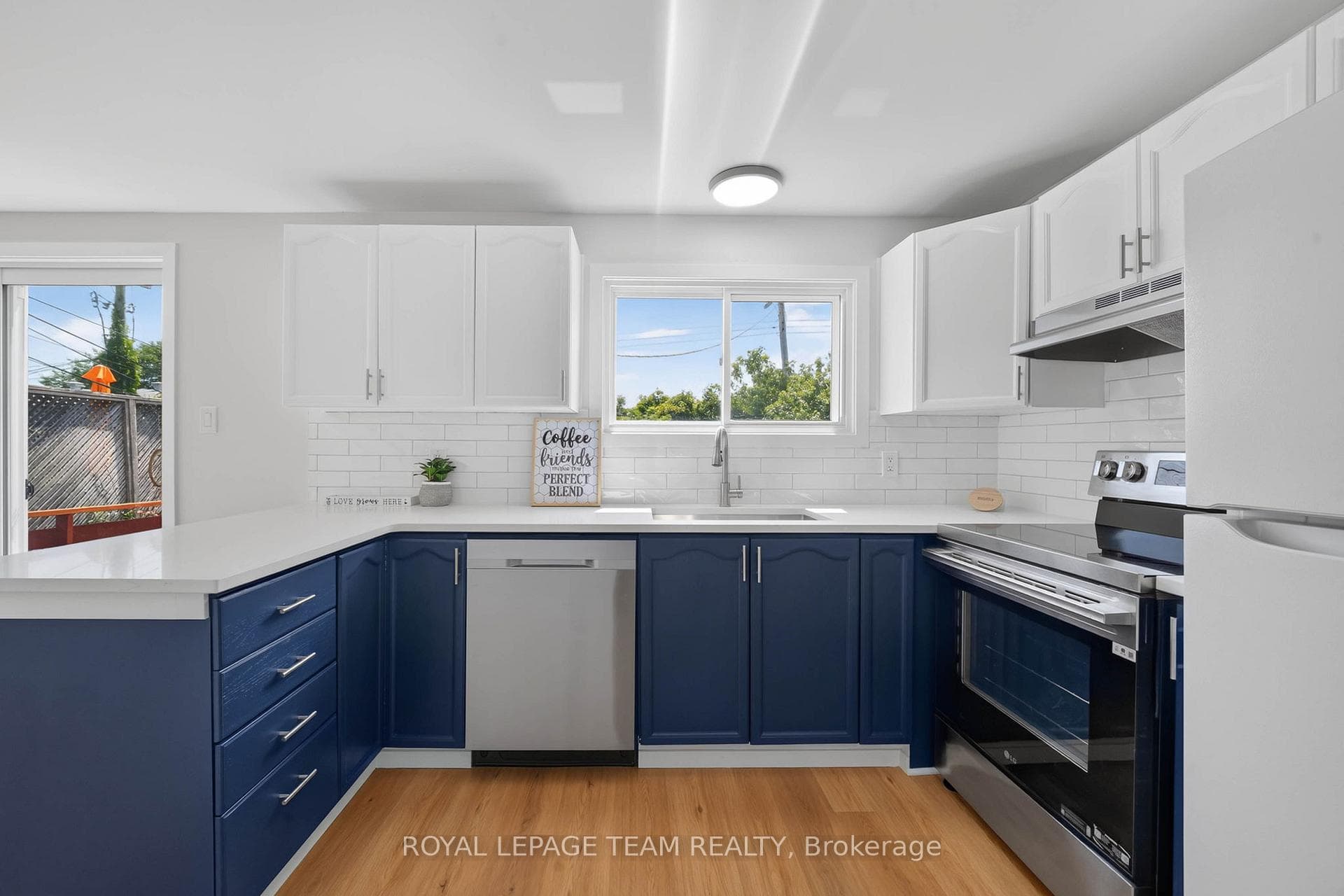 64 Mulvagh Avenue photo 17