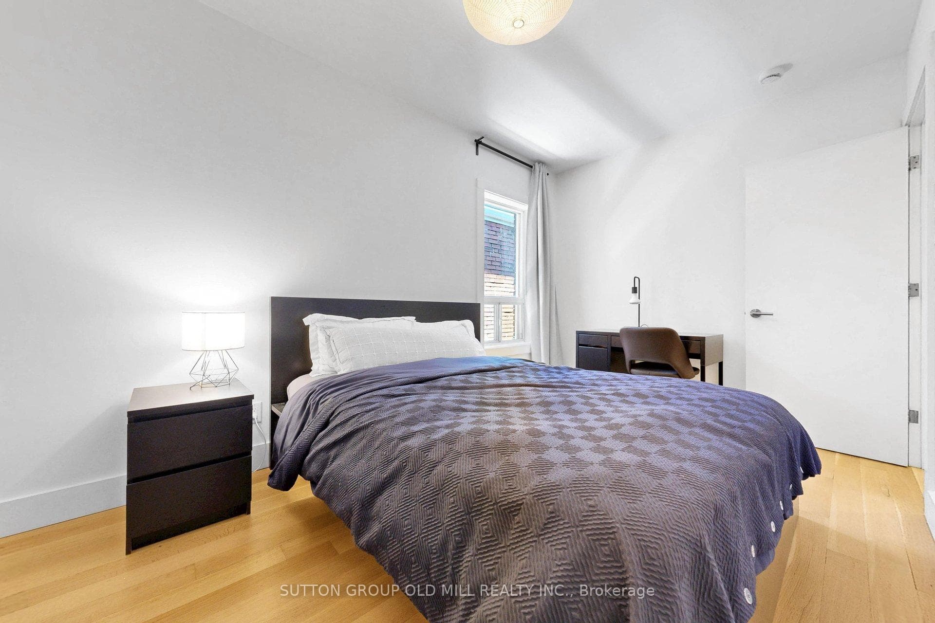 90 Fermanagh Avenue photo 33