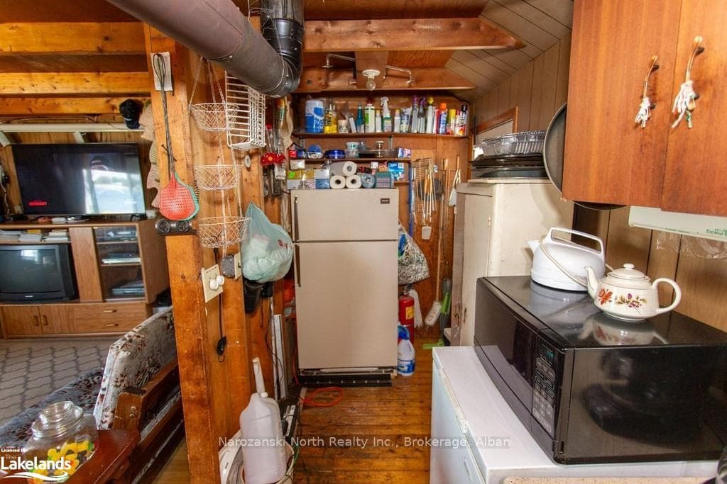 7908 HARBOUR N/A photo 12