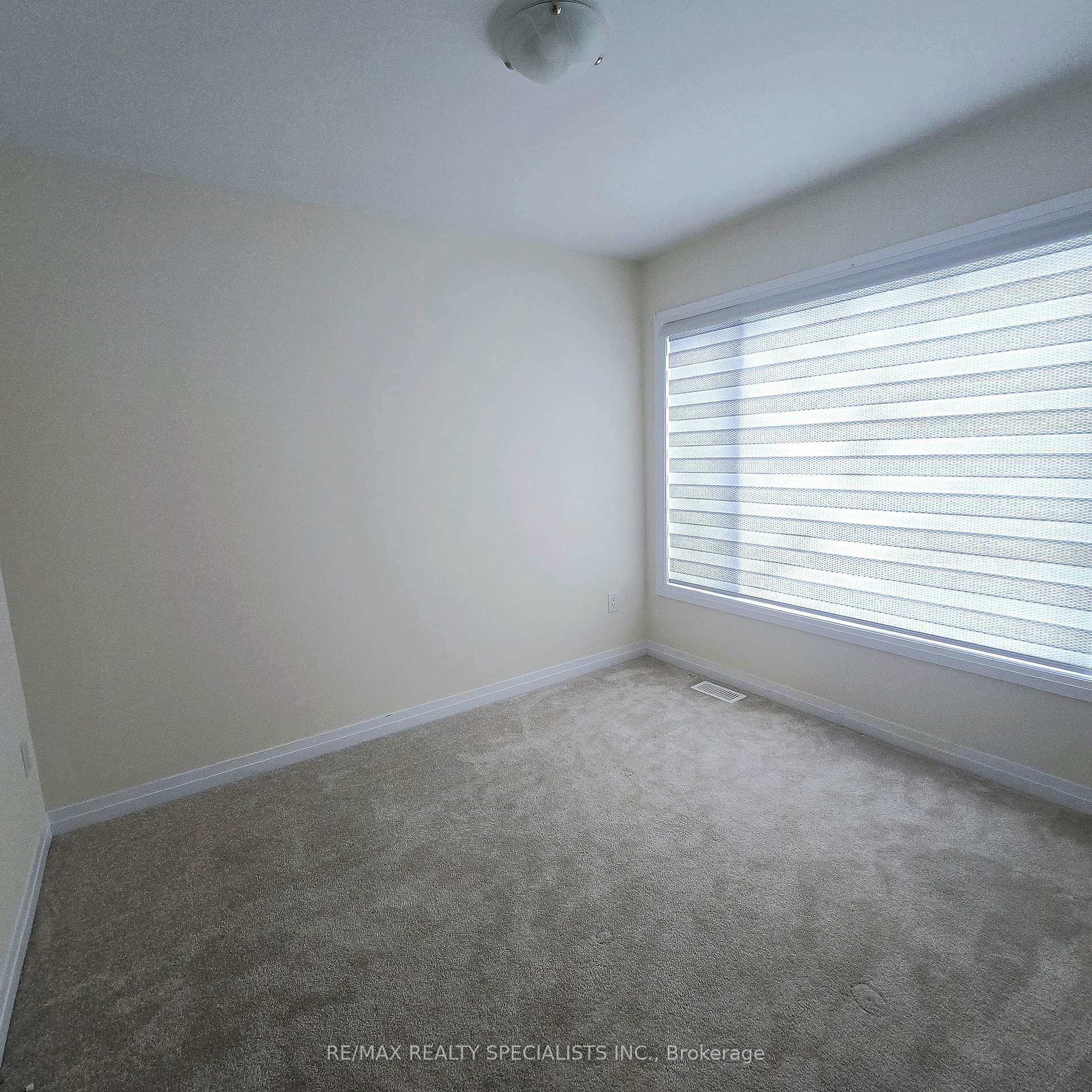161 Huntingford Trail photo 26