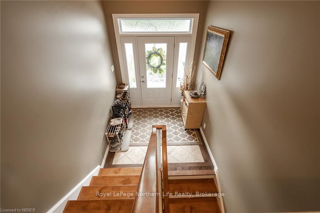 5 PLEASANTVIEW Place photo 14