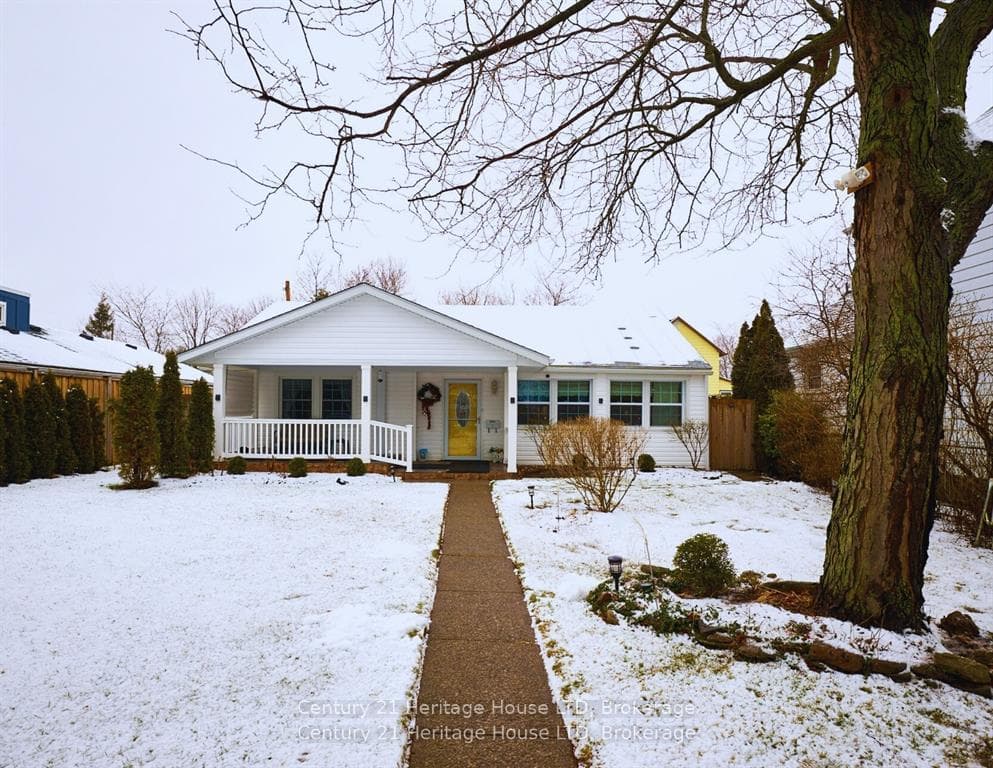 Front view of the property in winter