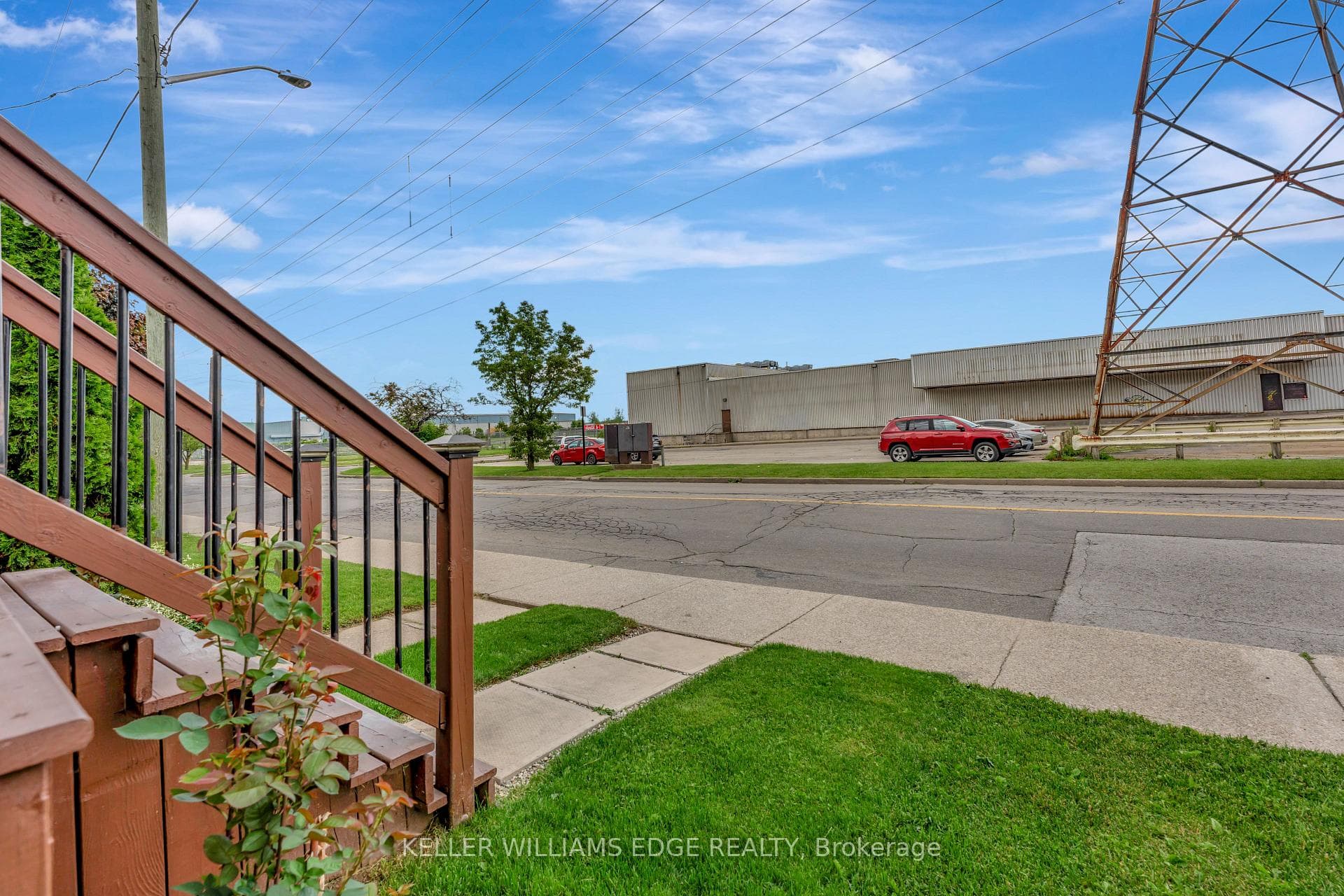 339 Strathearne Avenue photo 3
