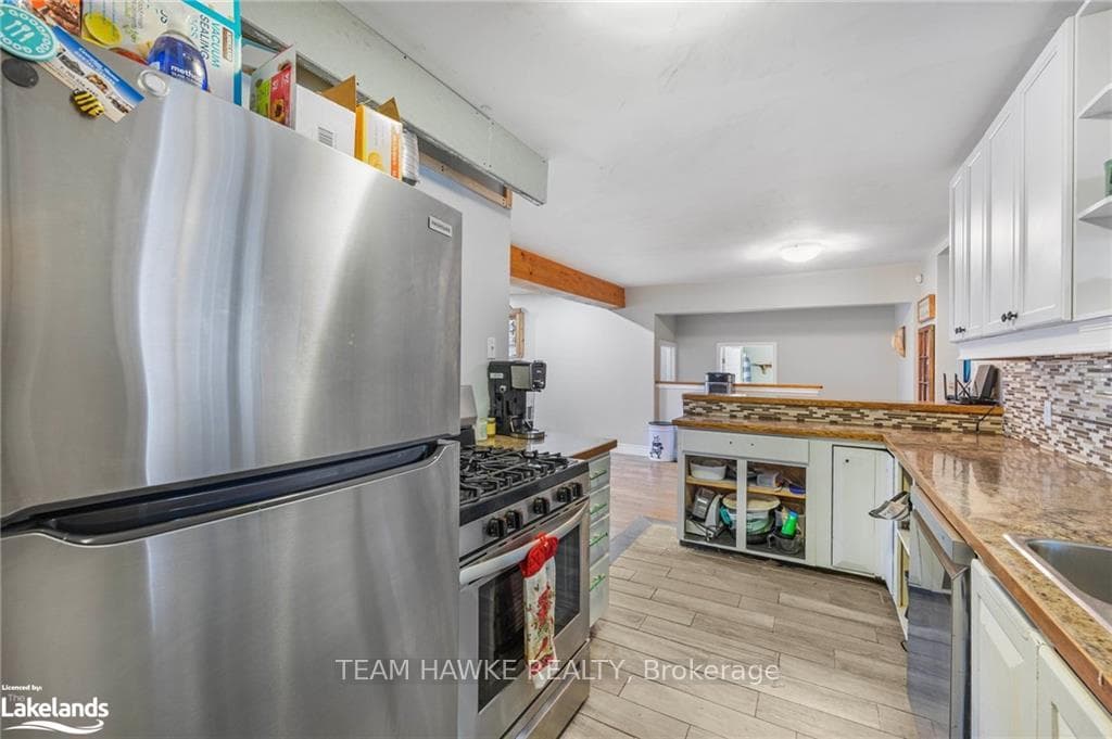 253 Park Street photo 7