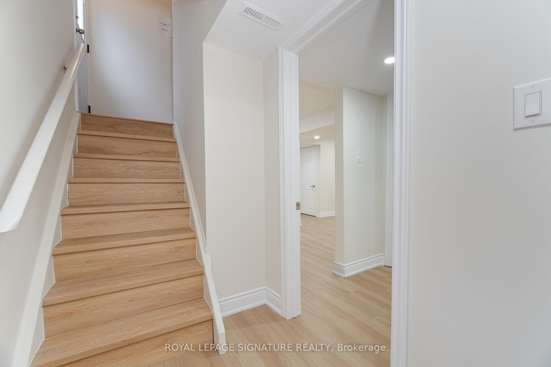 600 Gliddon Avenue photo 24