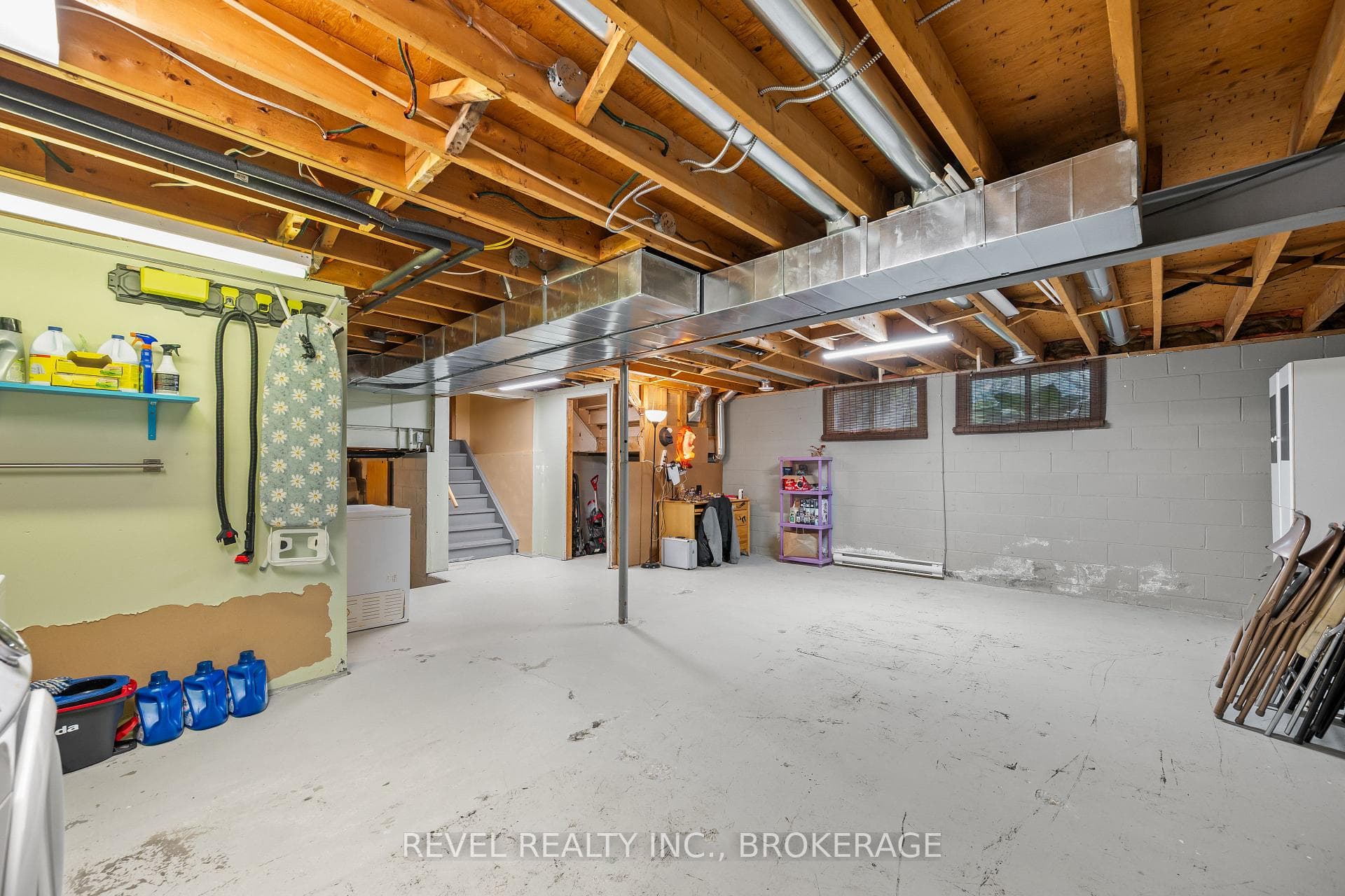 163 Braemar Road photo 32