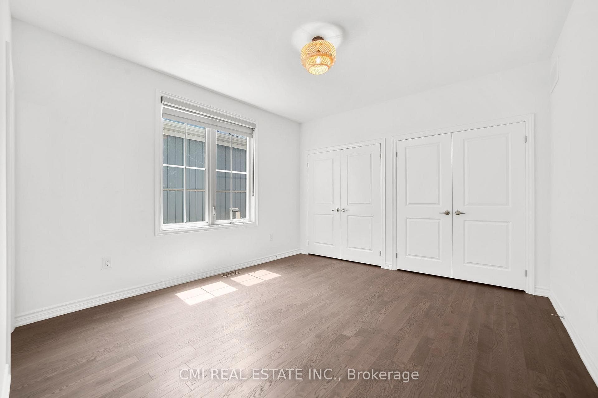 3205 Mosley Street photo 24