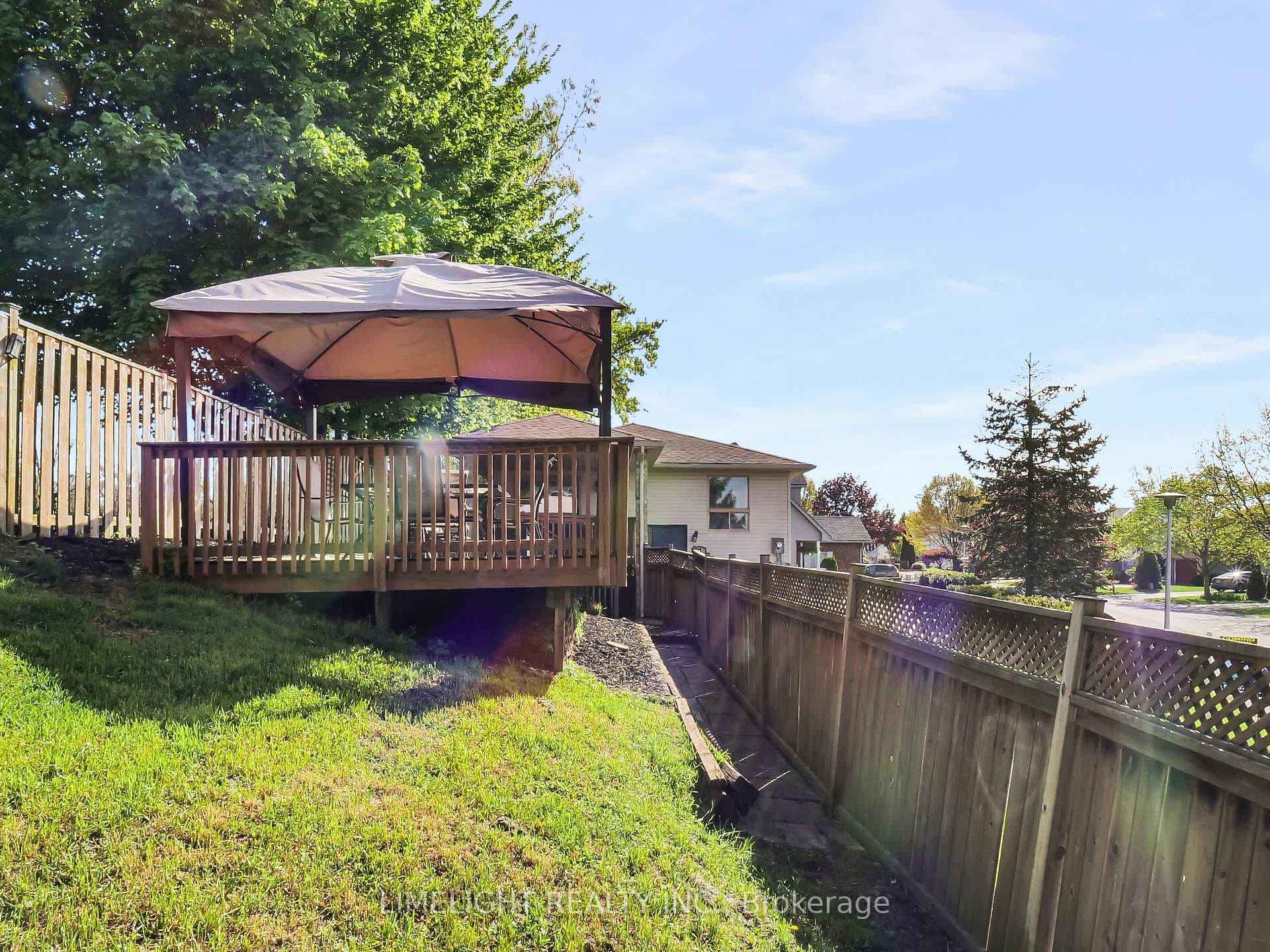51 TRAPPER Street photo 33