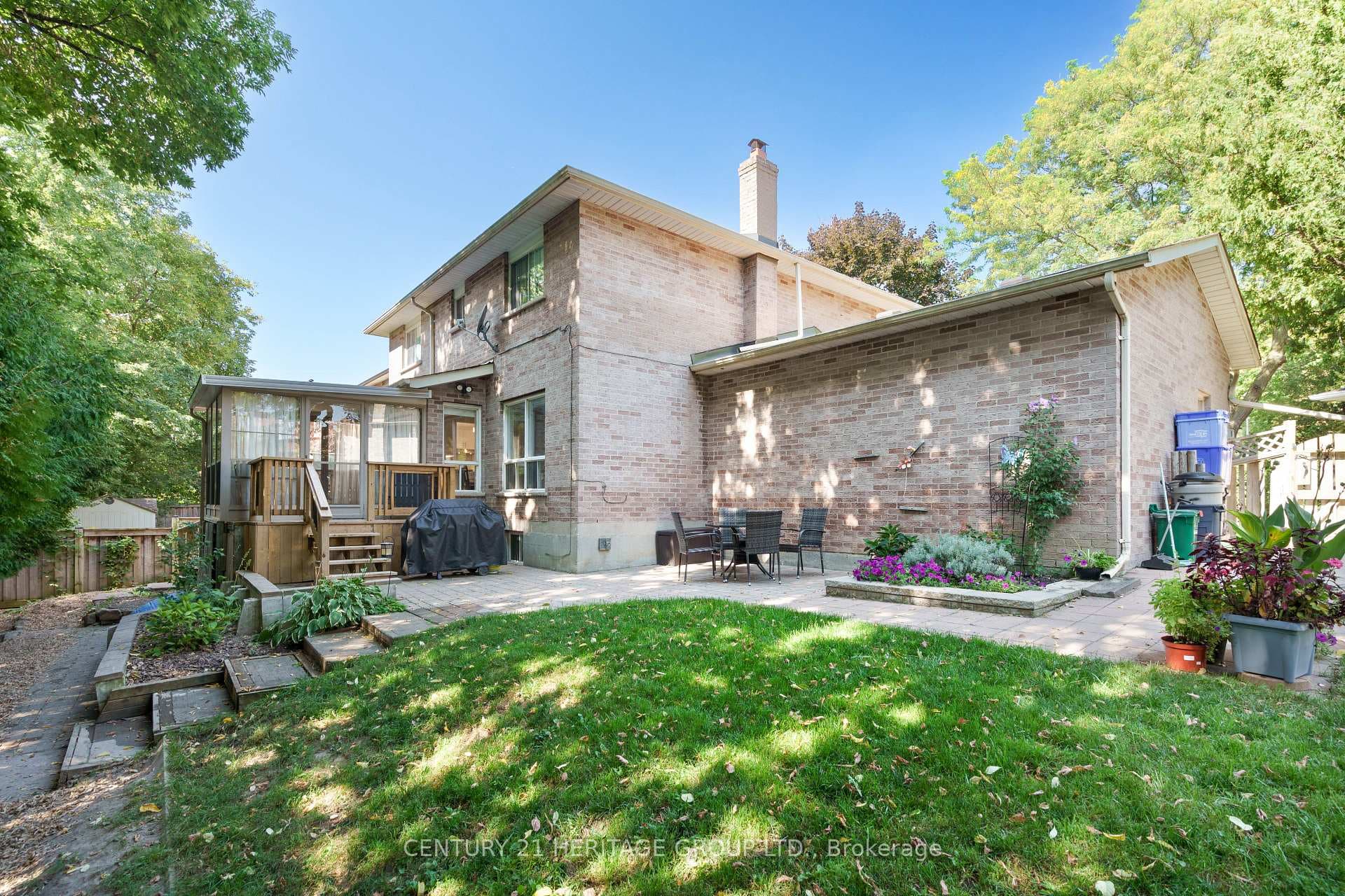 78 Cardinal Crescent photo 38