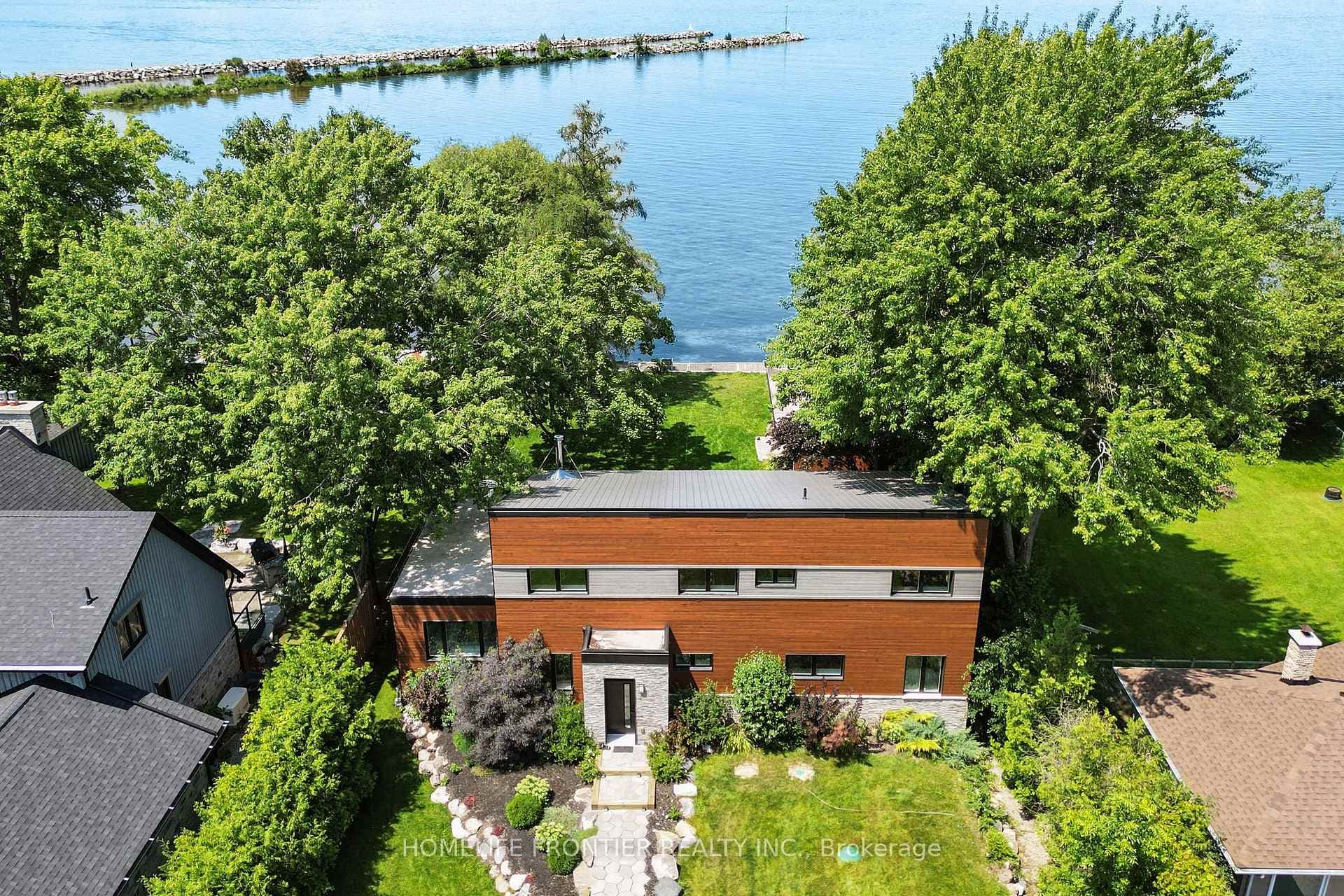 44 Irving Drive photo 1