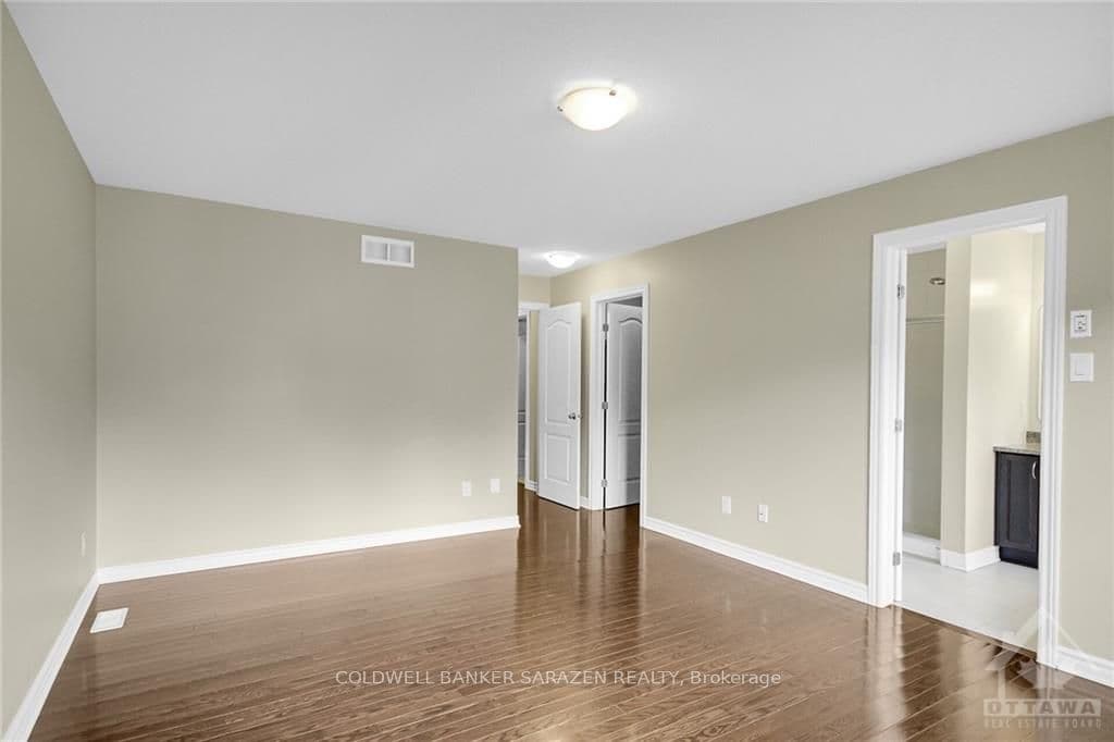 971 BUNCHBERRY Way photo 13