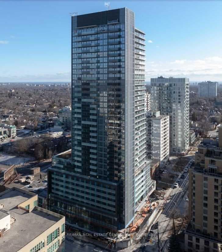 125 Redpath Ave Avenue Unit 2403 photo 1