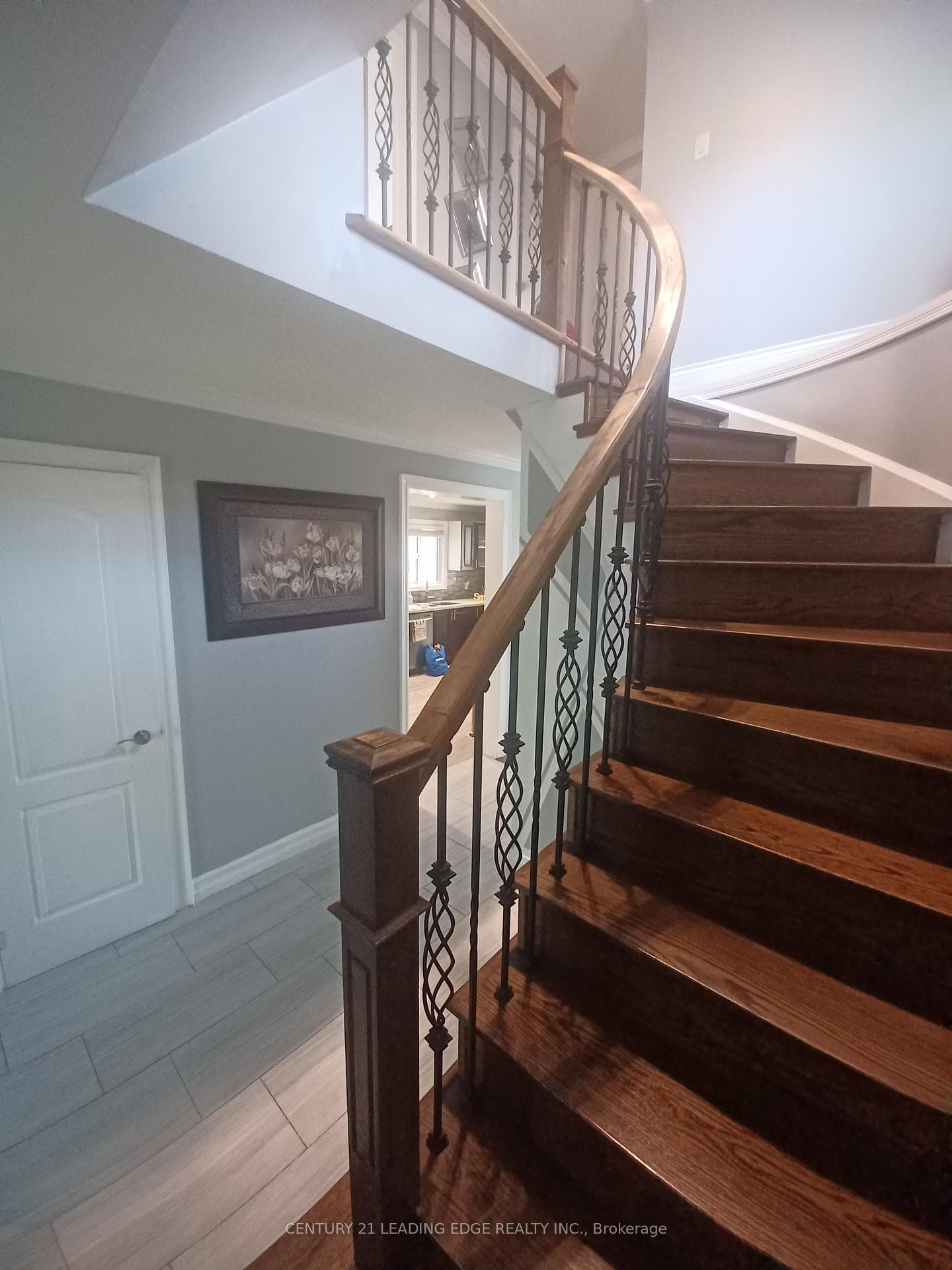 78 Cluett Drive photo 3
