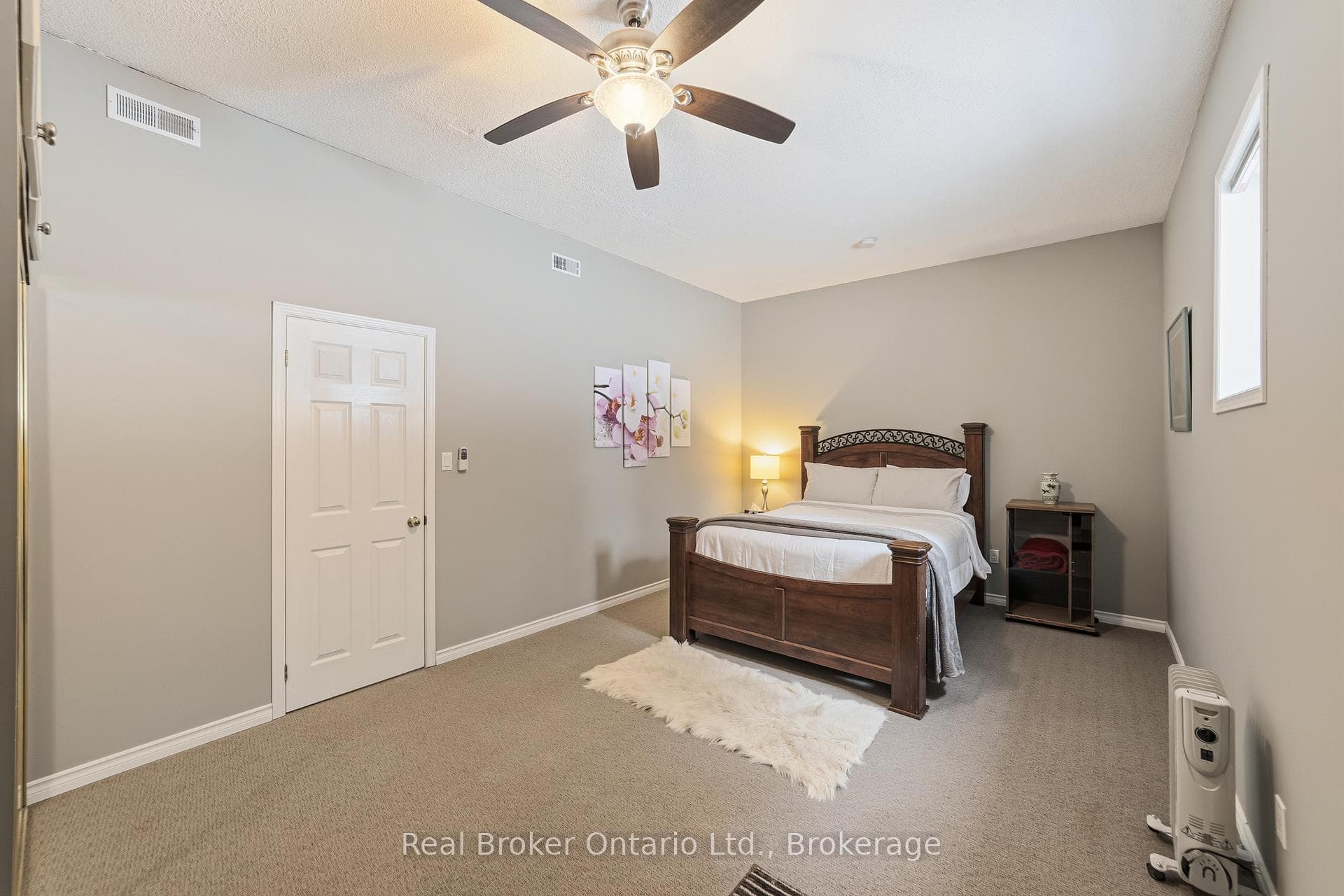 295 Brant Road photo 37