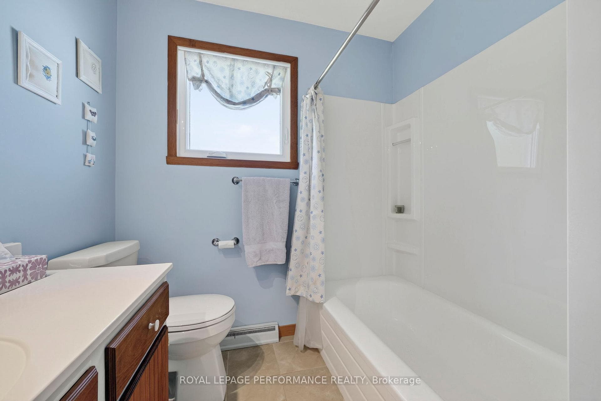 32 Frost Avenue photo 23