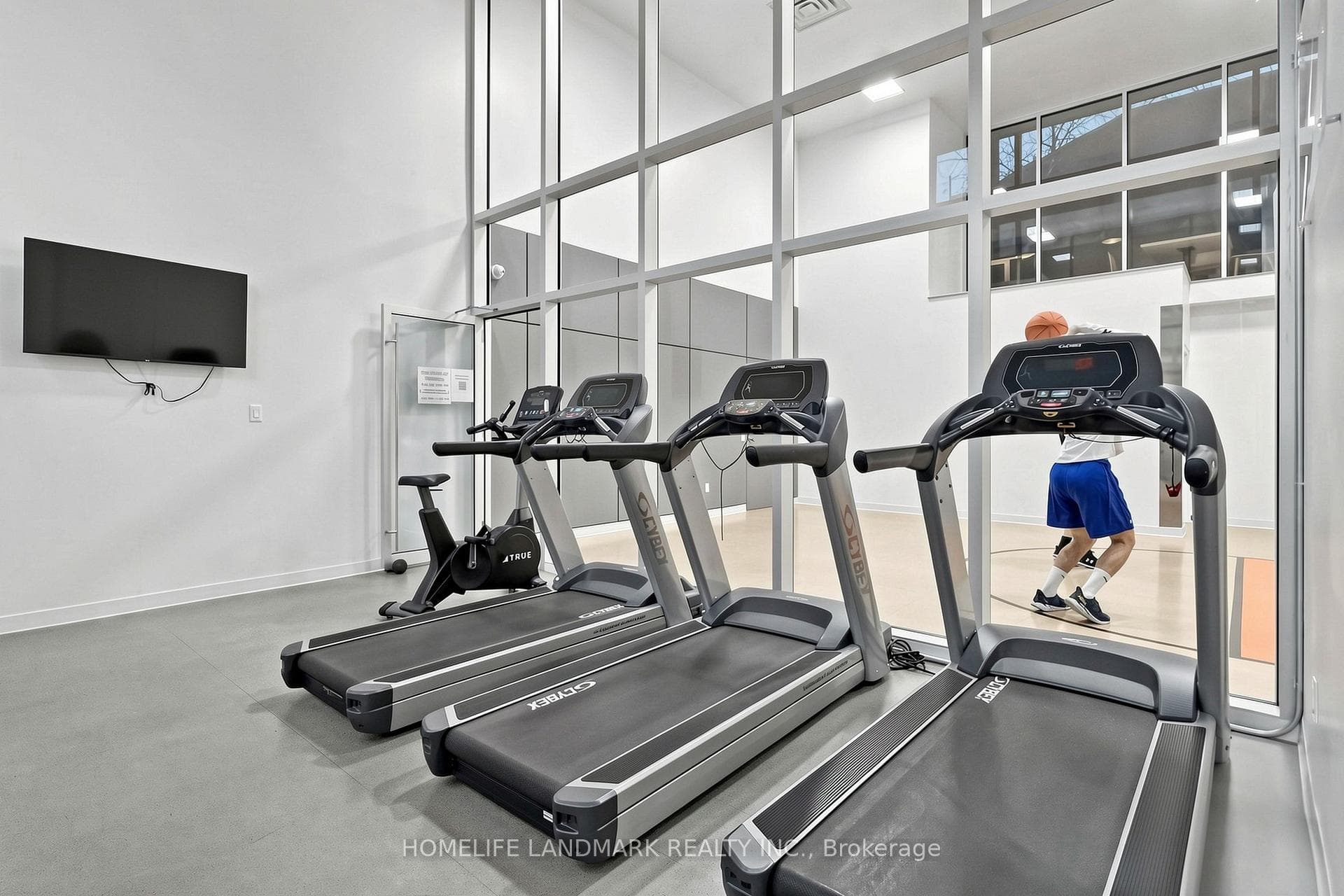 15 Fort York Boulevard Unit 2811 photo 30