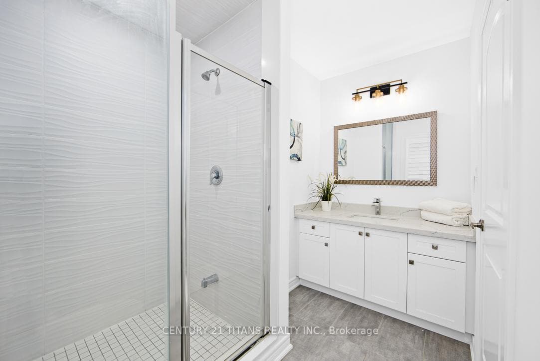2423 Florentine Place photo 16
