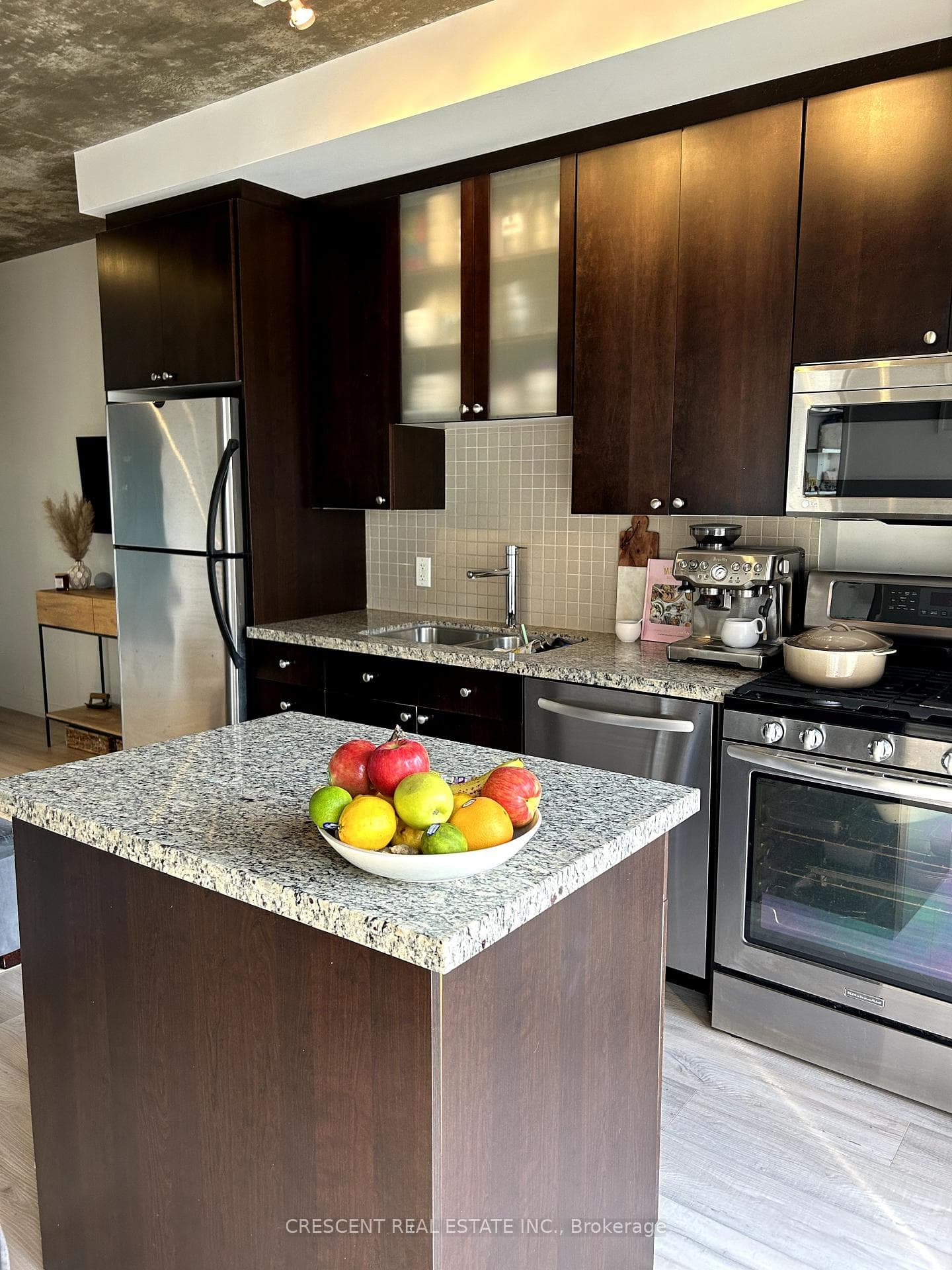 1 Shaw Street Unit 426 photo 8
