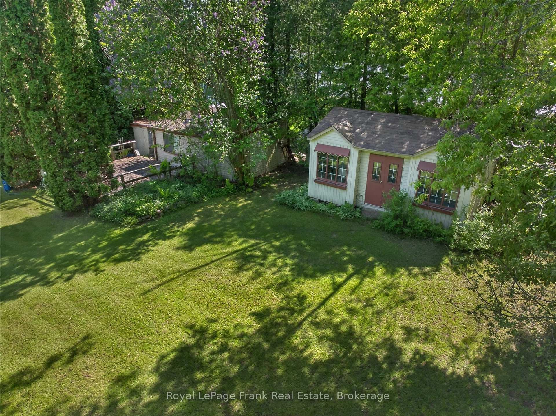 688 North Shore Drive photo 26