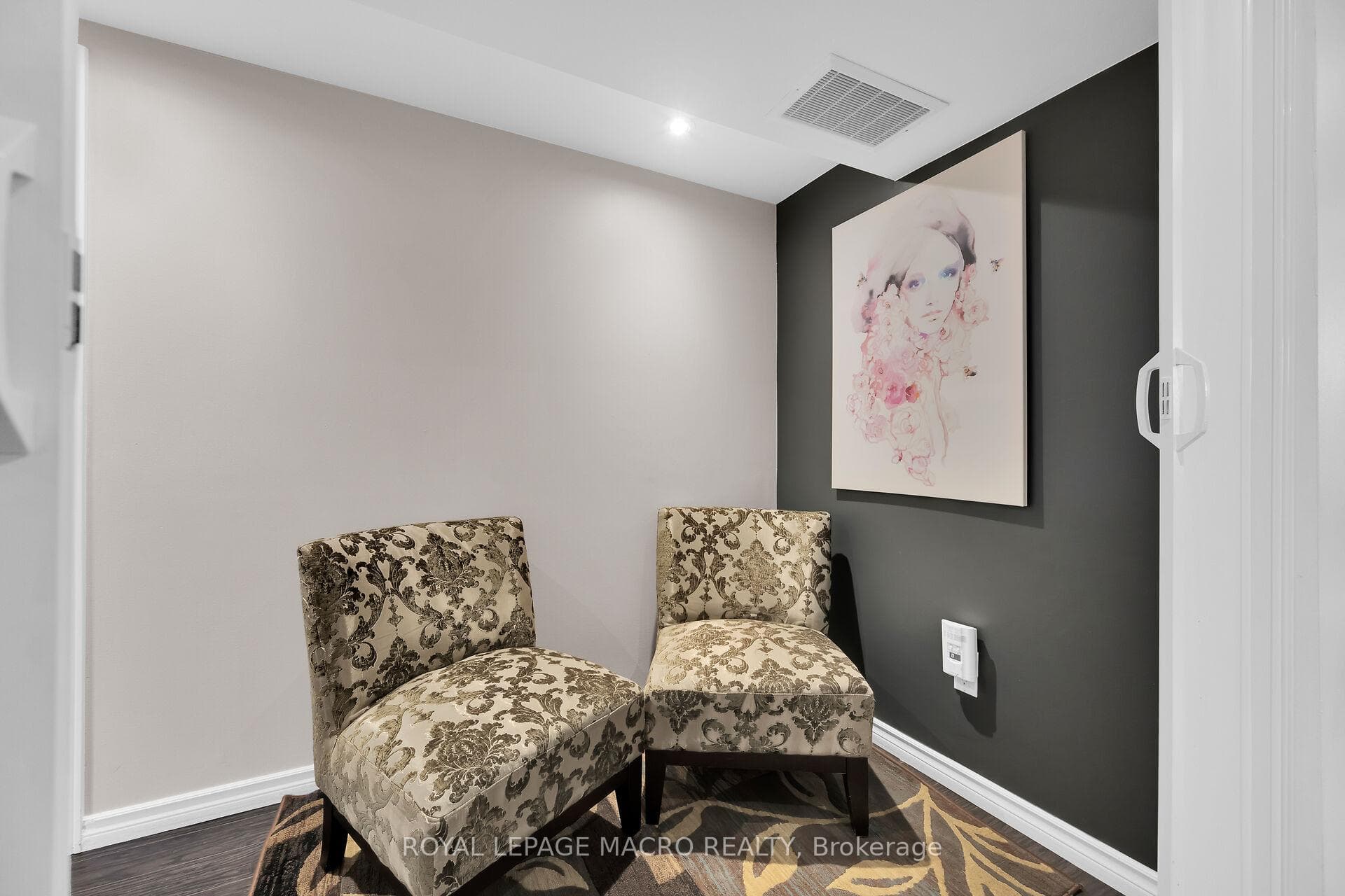 42 Warwick Road photo 20