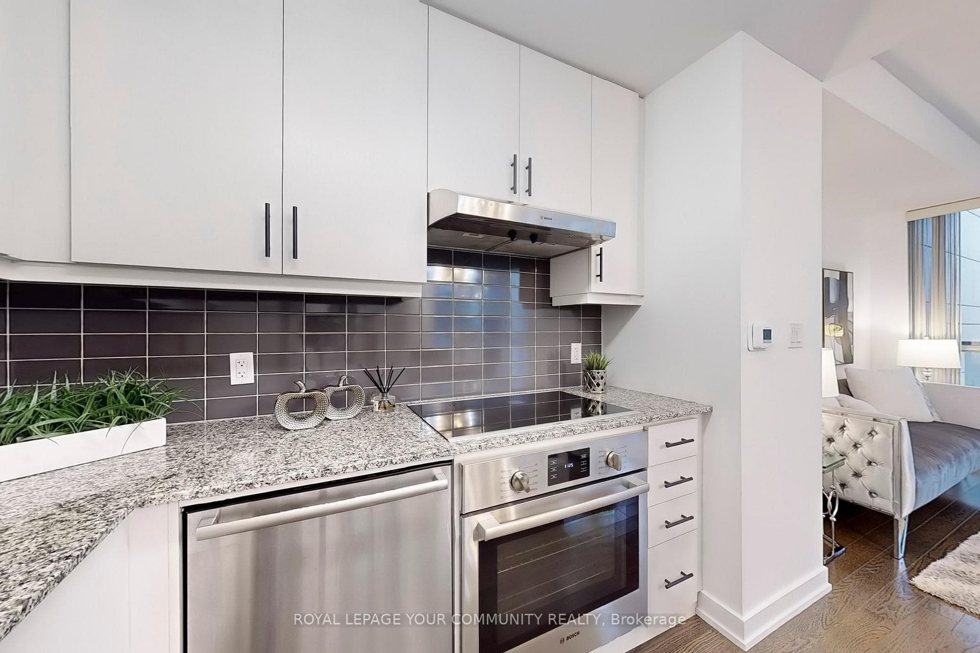 1 The Esplanade N/A Unit 2804 photo 10