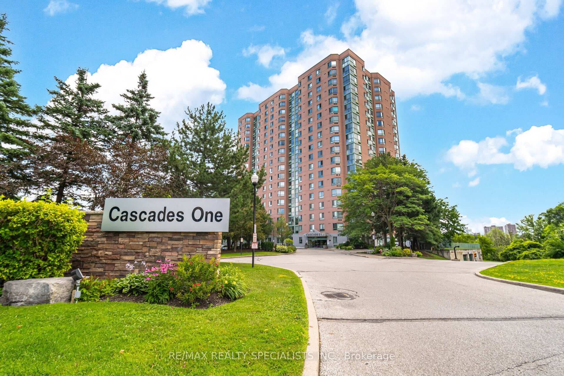 61 Markbrook Lane Unit 101 photo 1