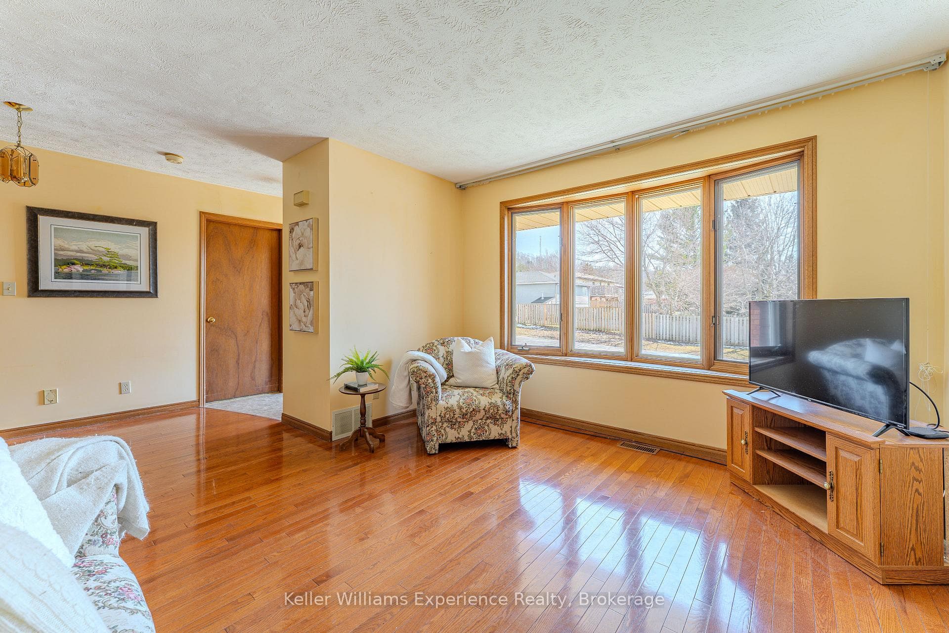 498 8th Avenue photo 8