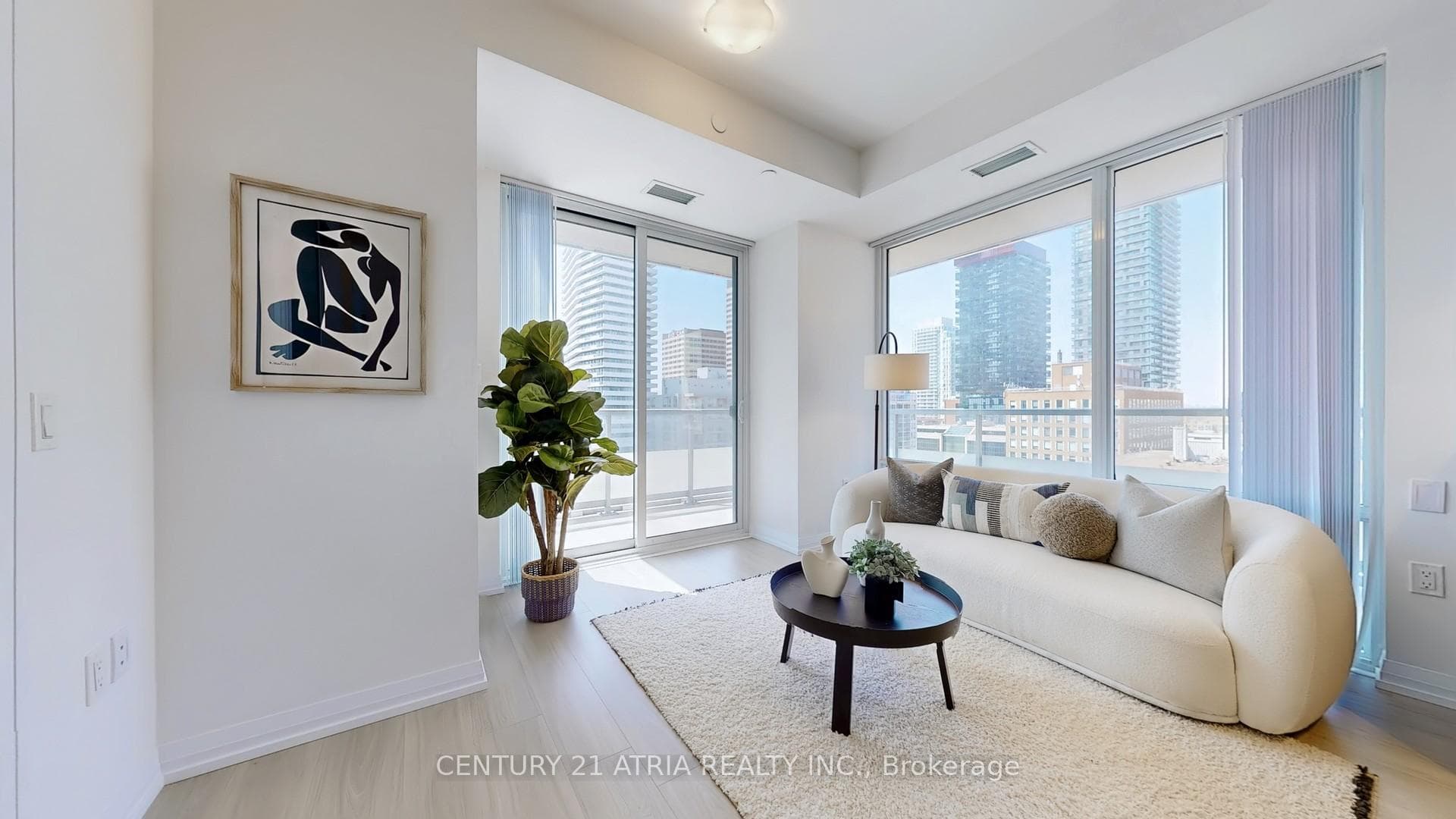 50 Dunfield Avenue Unit 1517 photo 3