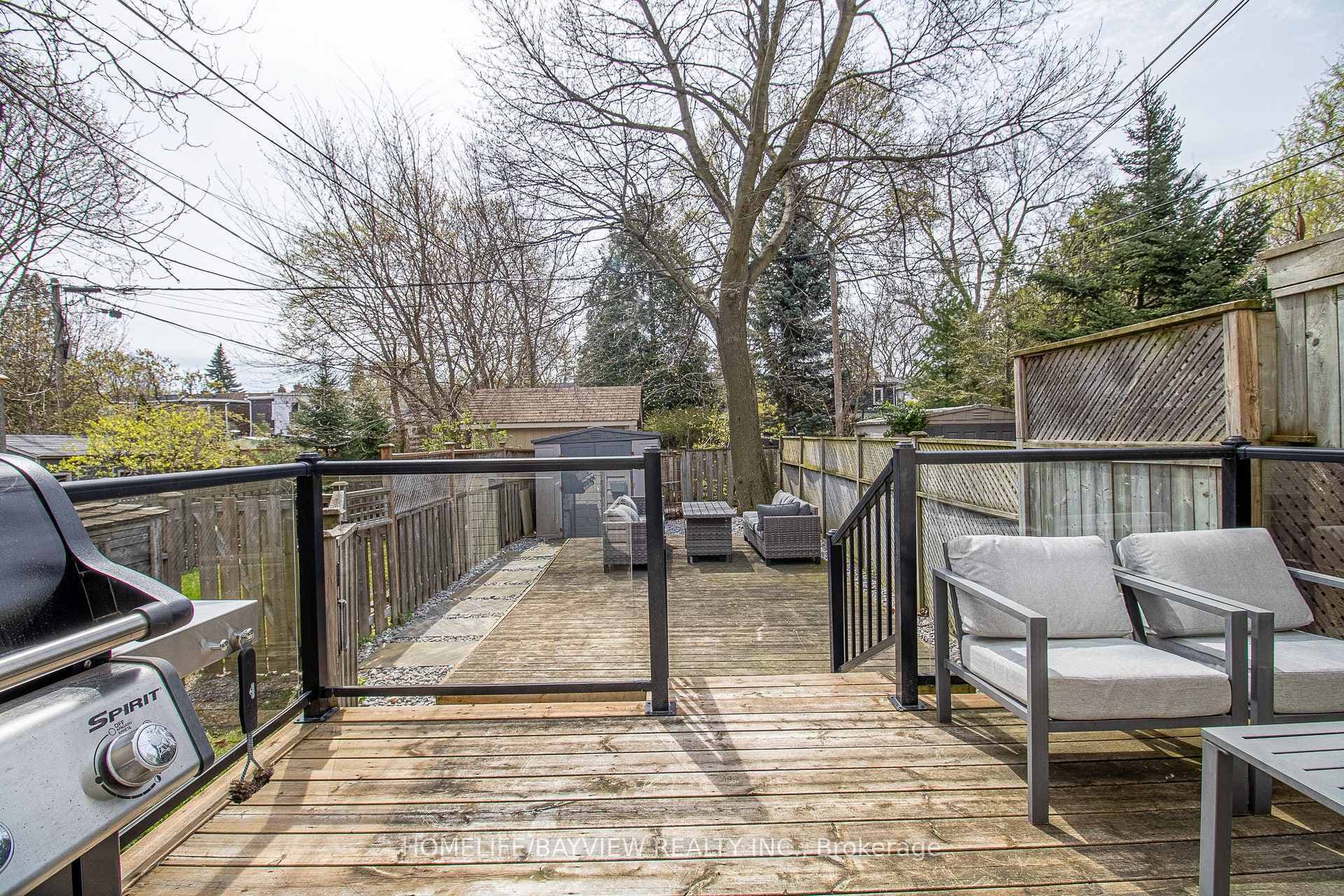 433 Davisville Avenue photo 23