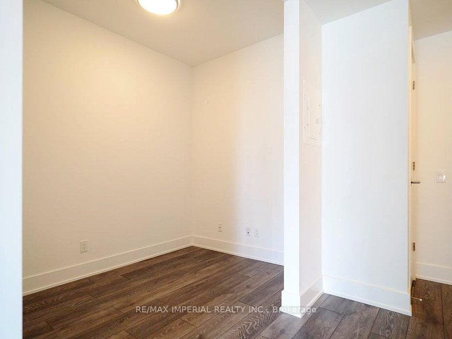 403 Church Street Unit 2801 photo 8