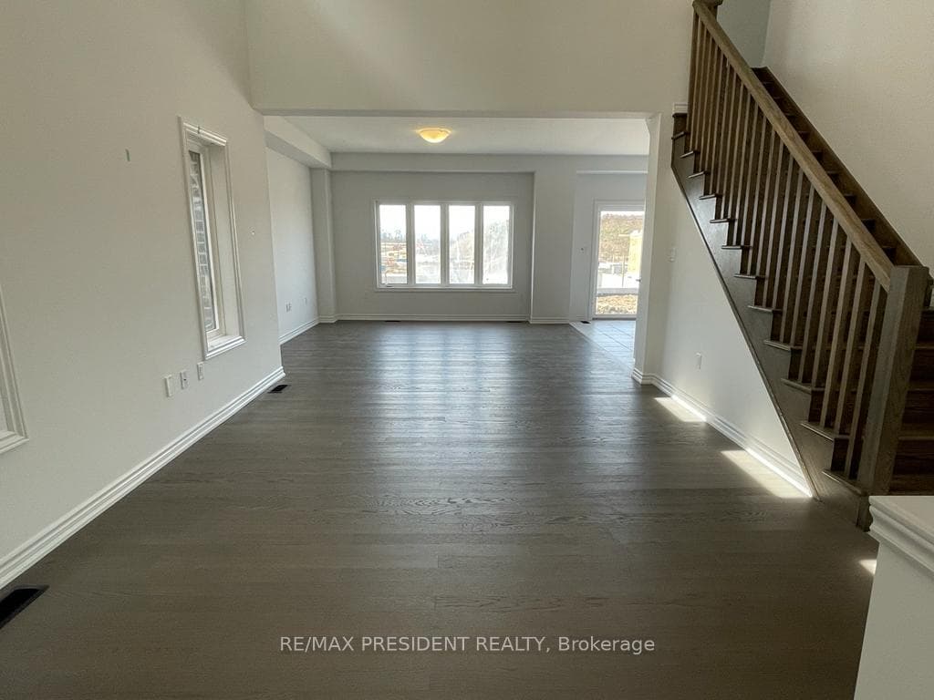 35 Whitton Drive photo 6