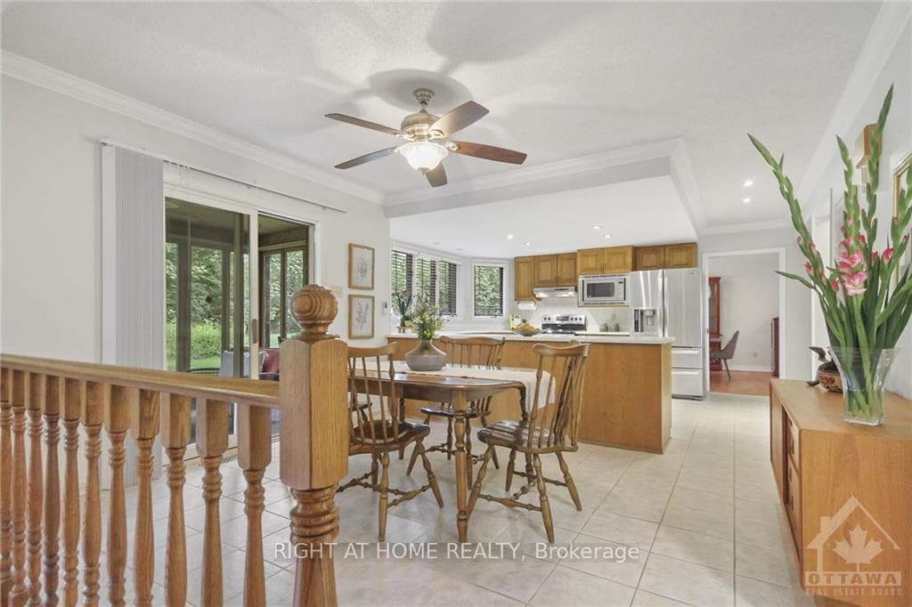1 HARTFORD Place photo 9