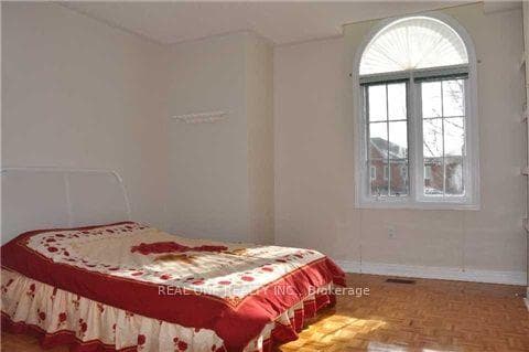 3915 Baggins Court photo 16